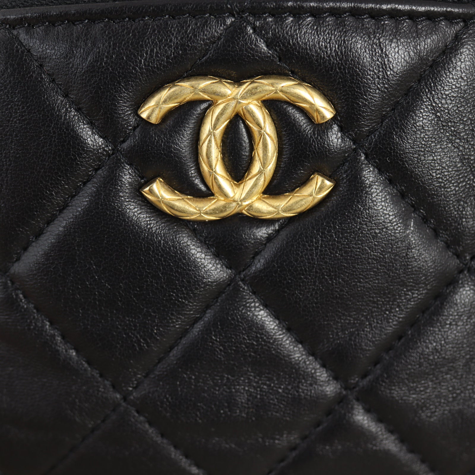Chanel Pearl Crush Waist Bag
