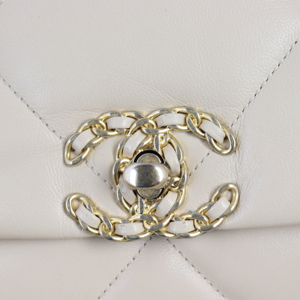 Chanel 19 Flap Bag Medium