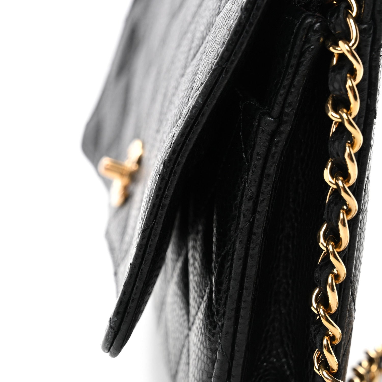 Caviar Quilted CC Turnlock Wallet On Chain WOC Black