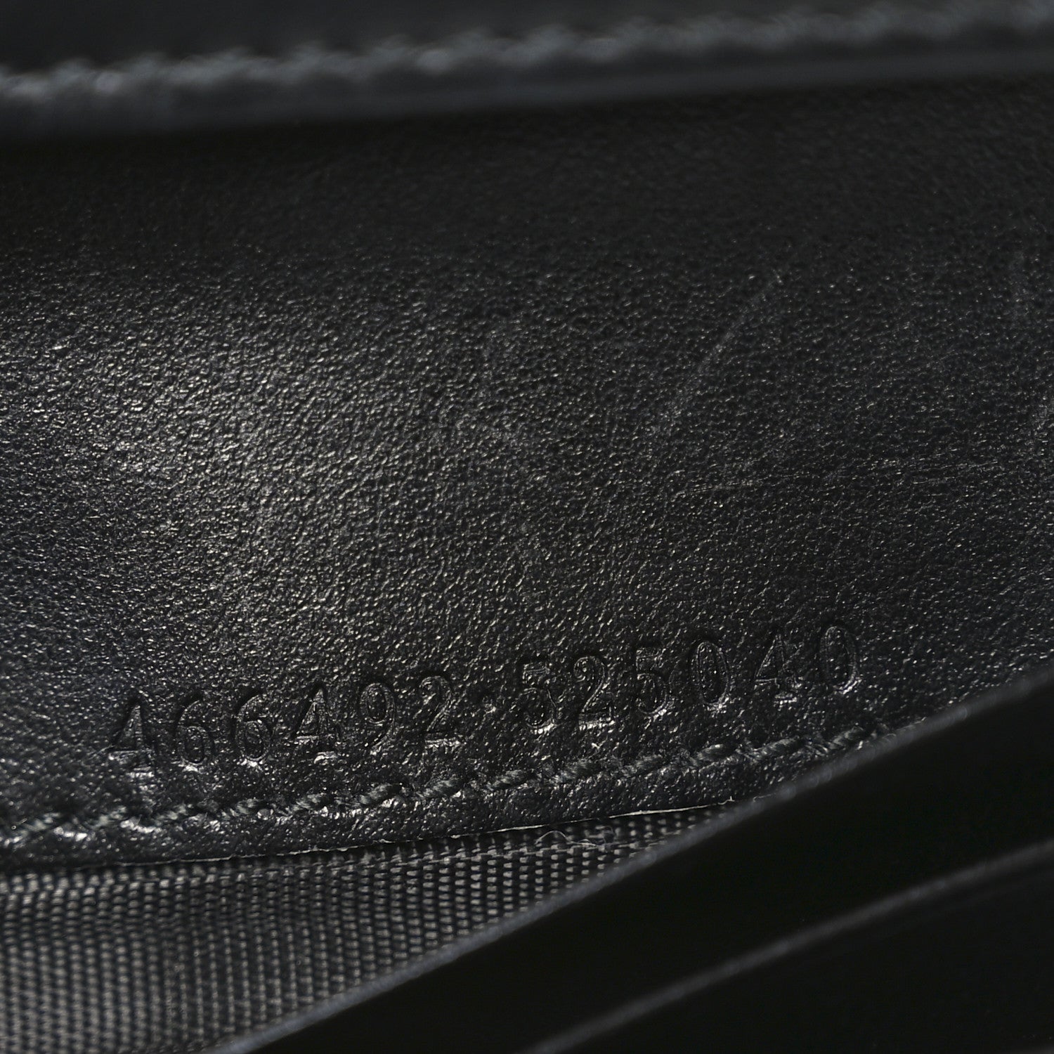 Calfskin Matelasse GG Marmont  Case Wallet Black