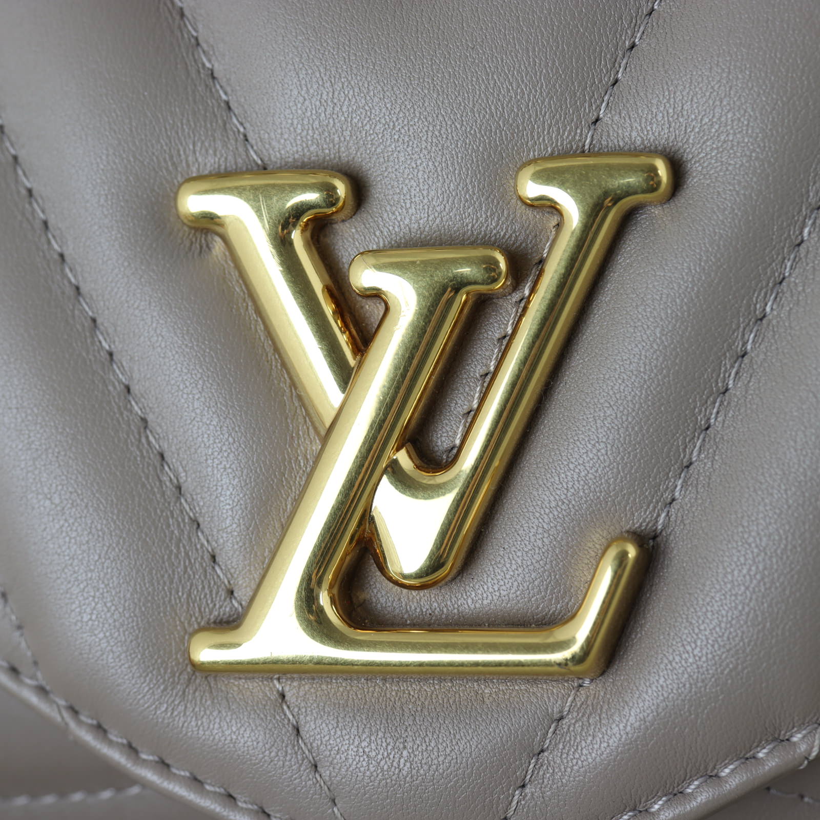 Louis Vuitton New Wave MM Chain Bag