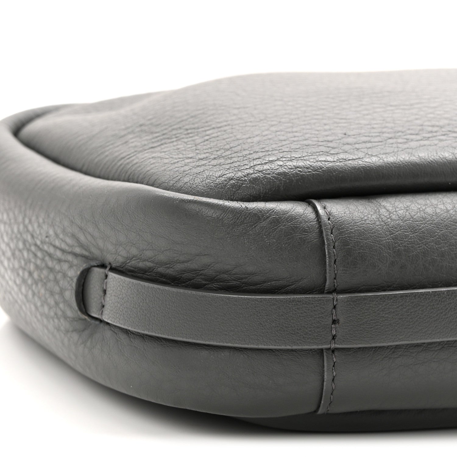 Calfskin Logo S Everyday Camera Bag Gris Fossile