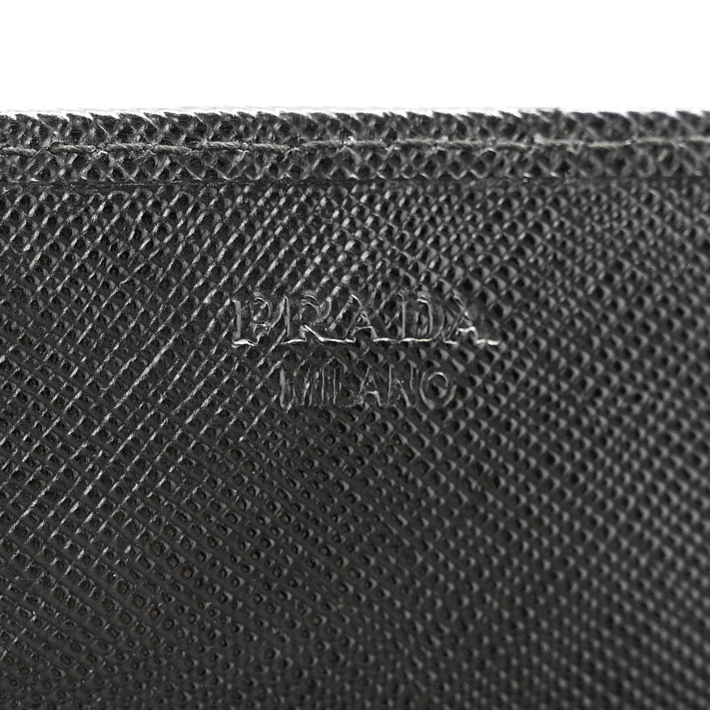 Saffiano Metal Oro Chain Wallet Black