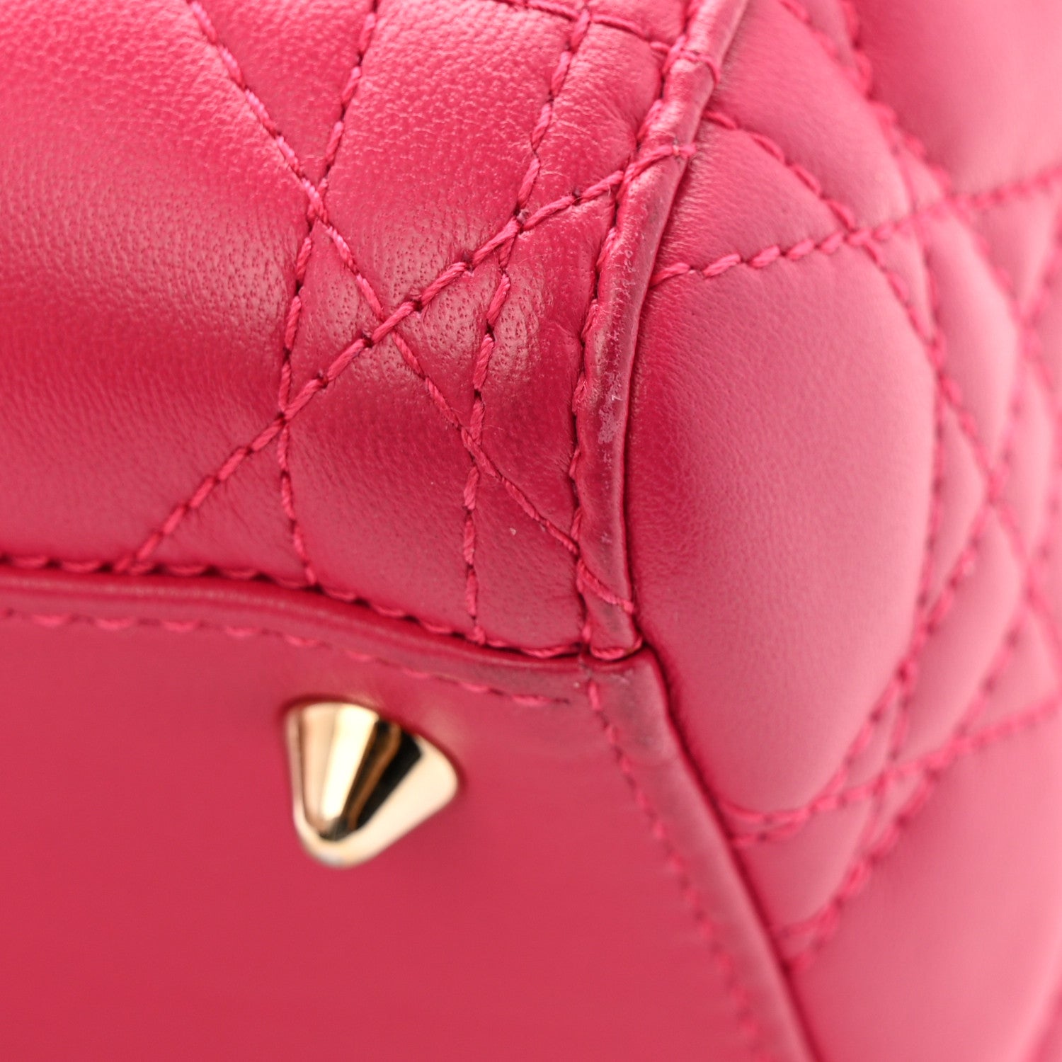 Lambskin Cannage Medium Lady Dior Fuchsia