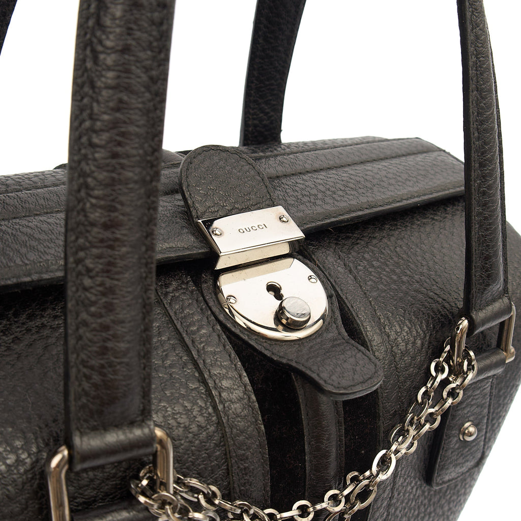 Gucci Tote Supreme Cherry Bag in Black, Leather