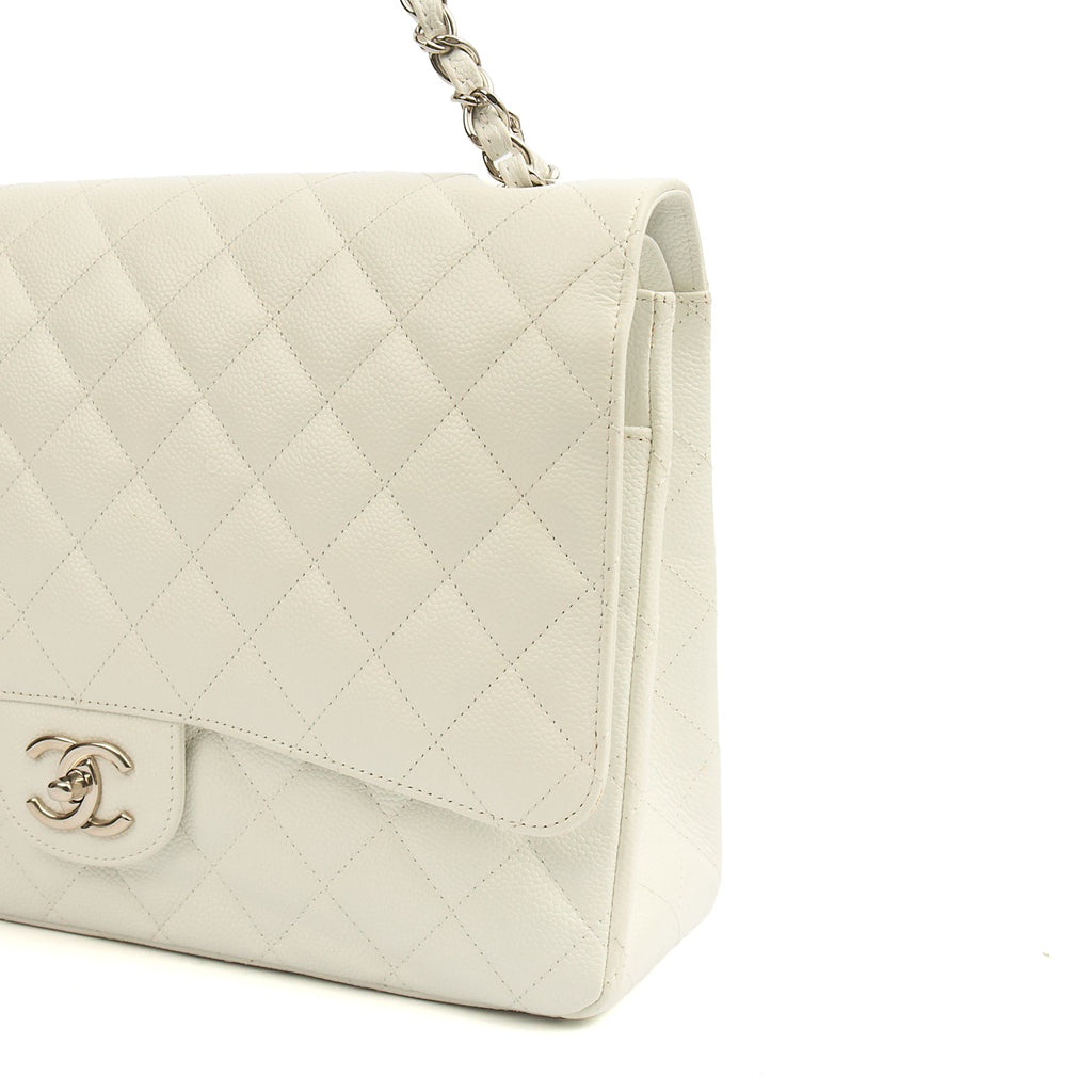 Chanel Shoulder Bag Classic - Maxi in White, Caviar Leather