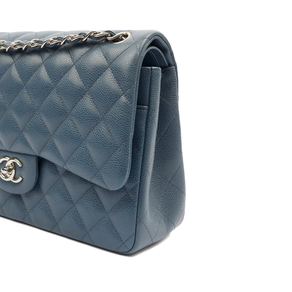 Chanel Shoulder Bag Classic Double Flap - Large in Blue, Caviar Leather