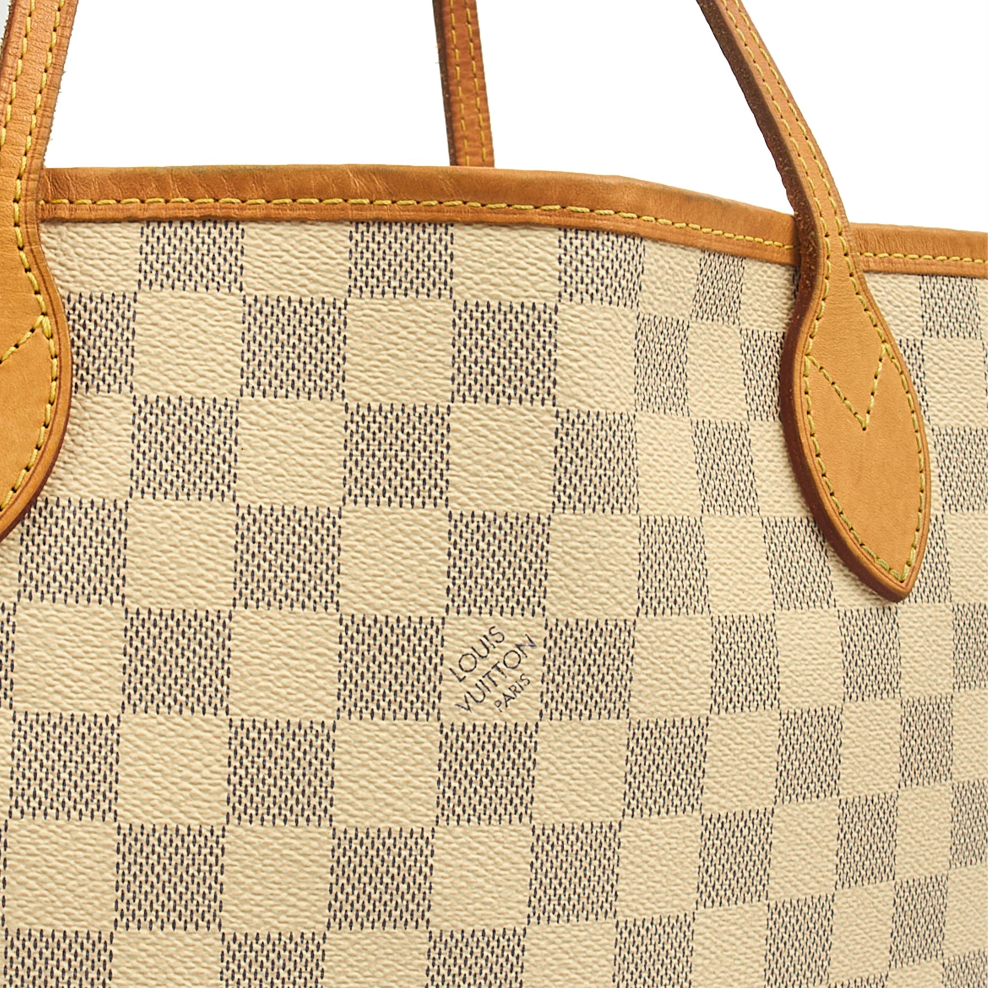 Louis Vuitton Tote Neverfull MM in Damier Azur, 35nis Leather
