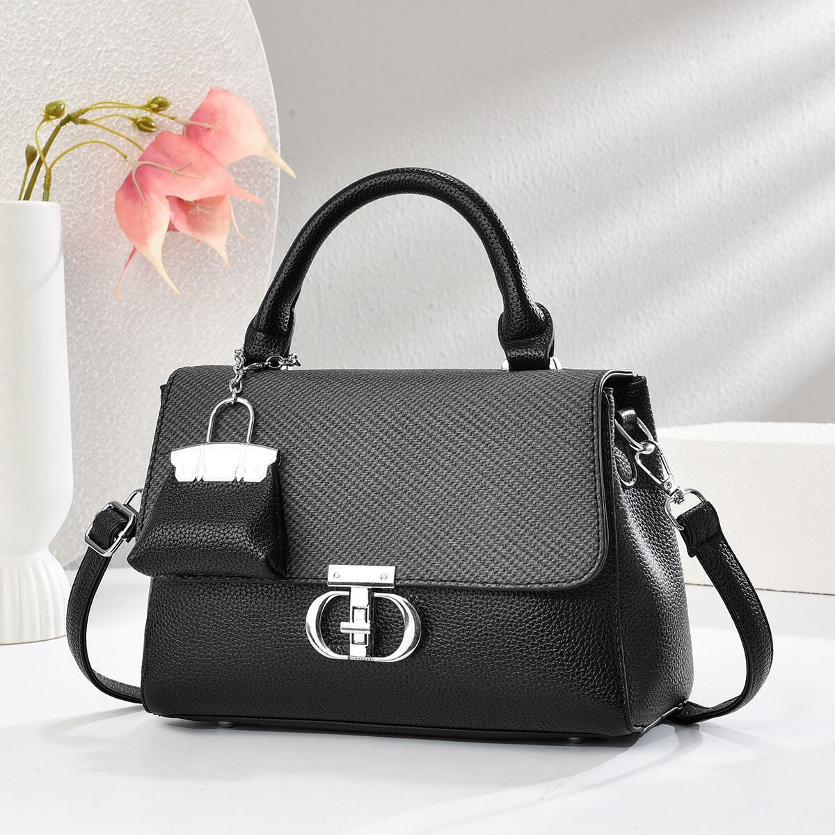 New Women's Bags, Fashionable, Casual, Trendy, Foreign Style, Large Capacity 8011-5