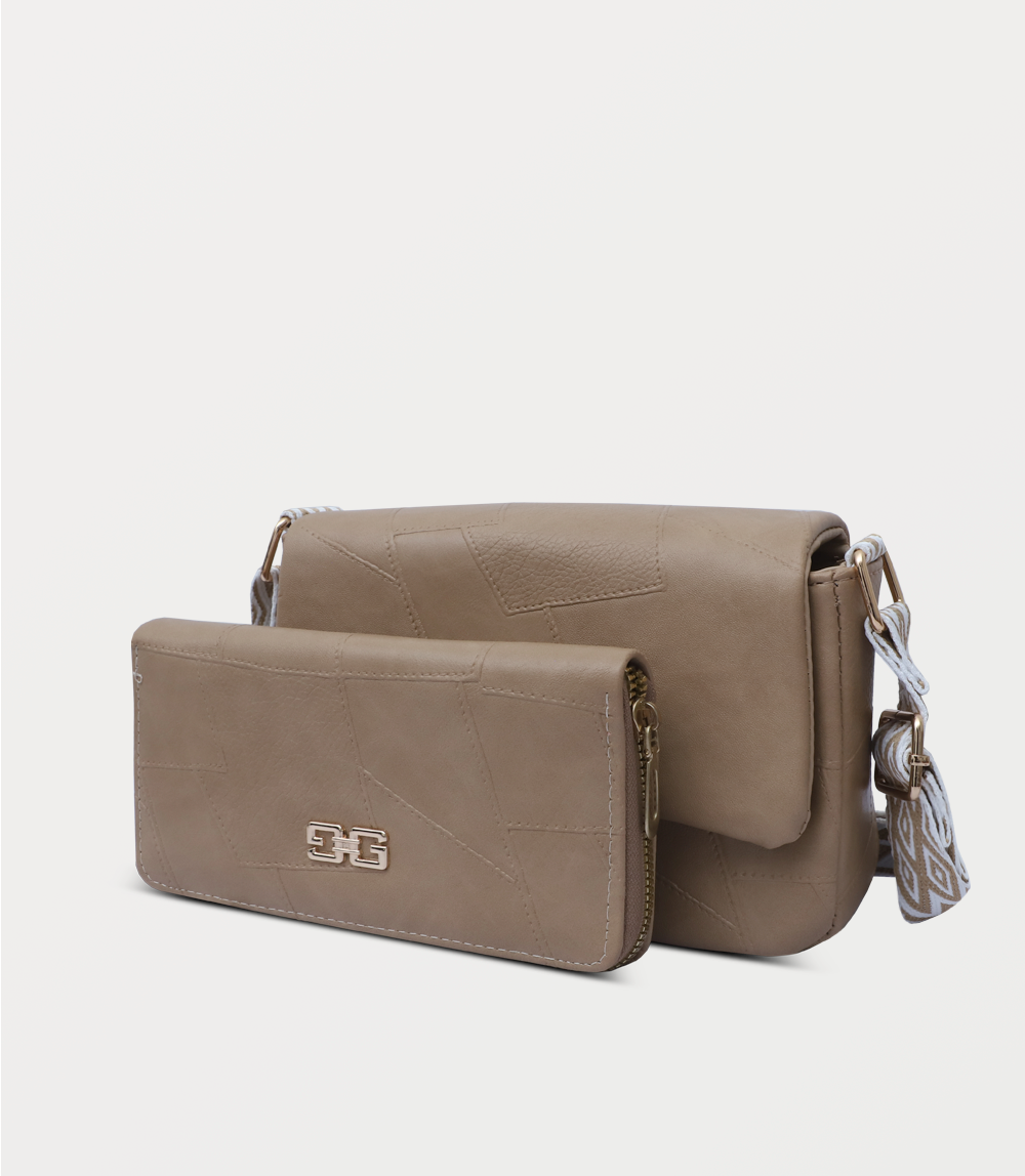 Women Boxy Bag-APRICOT