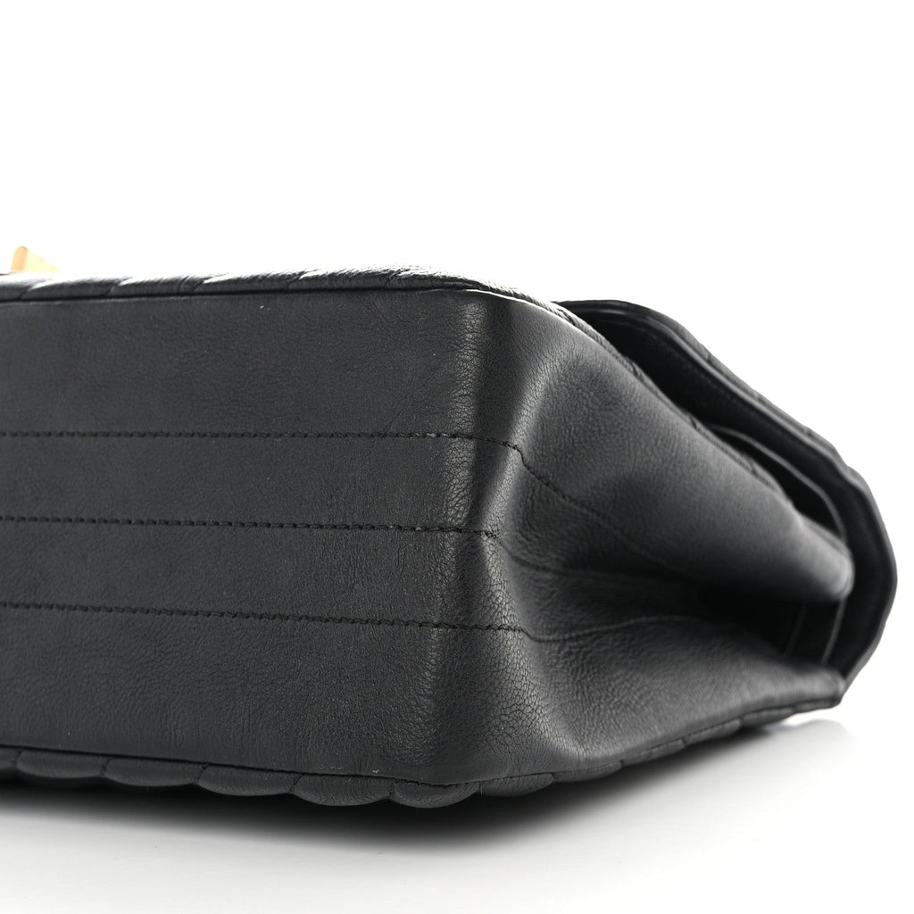 Crumpled Calfskin Chevron Quilted 2.55 Reissue 226 Black