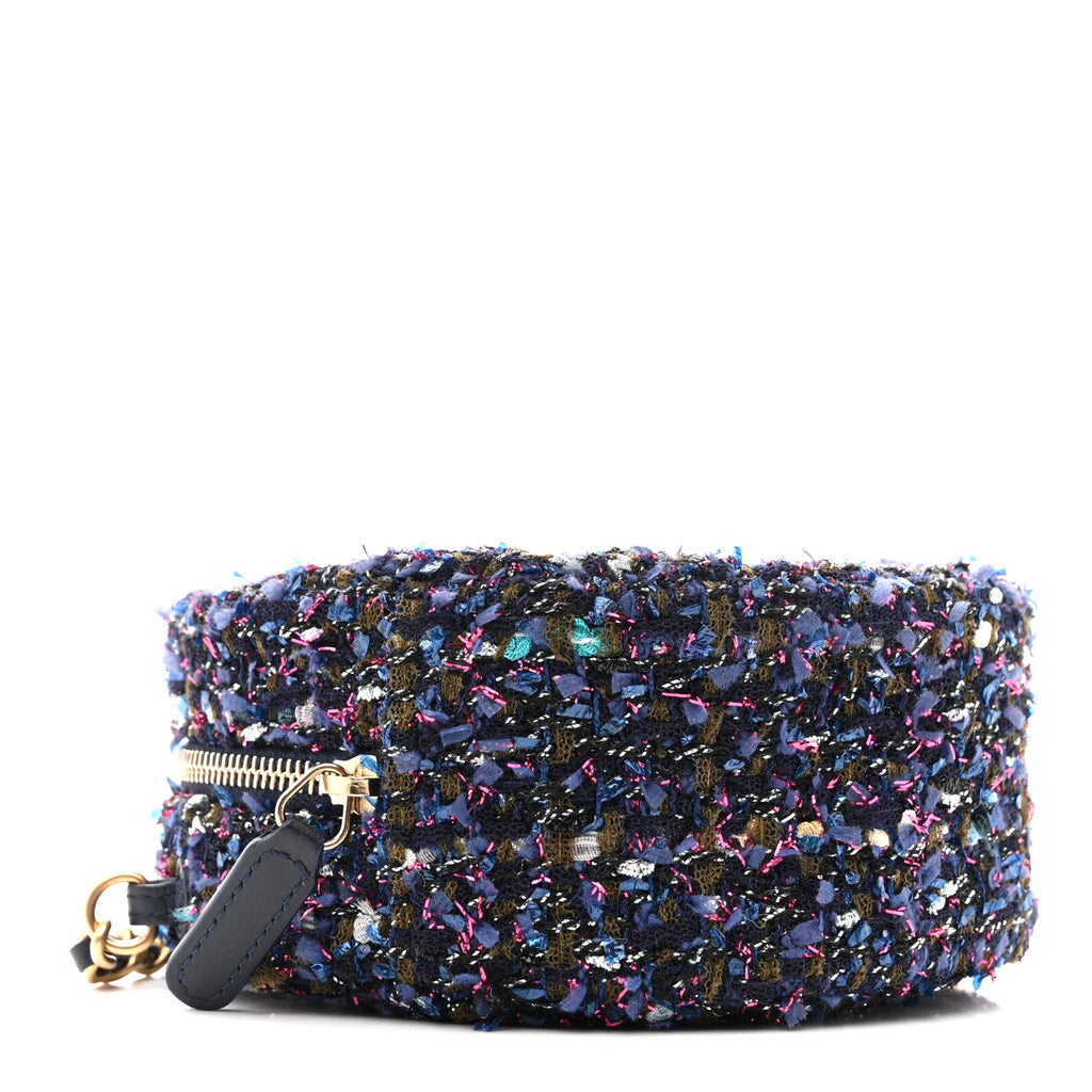 Tweed Quilted Round Clutch With Chain Multicolor