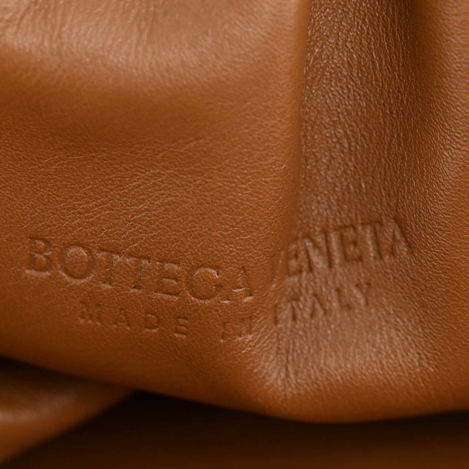 Smooth Butter Calf The Pouch Oversized Clutch Cammello