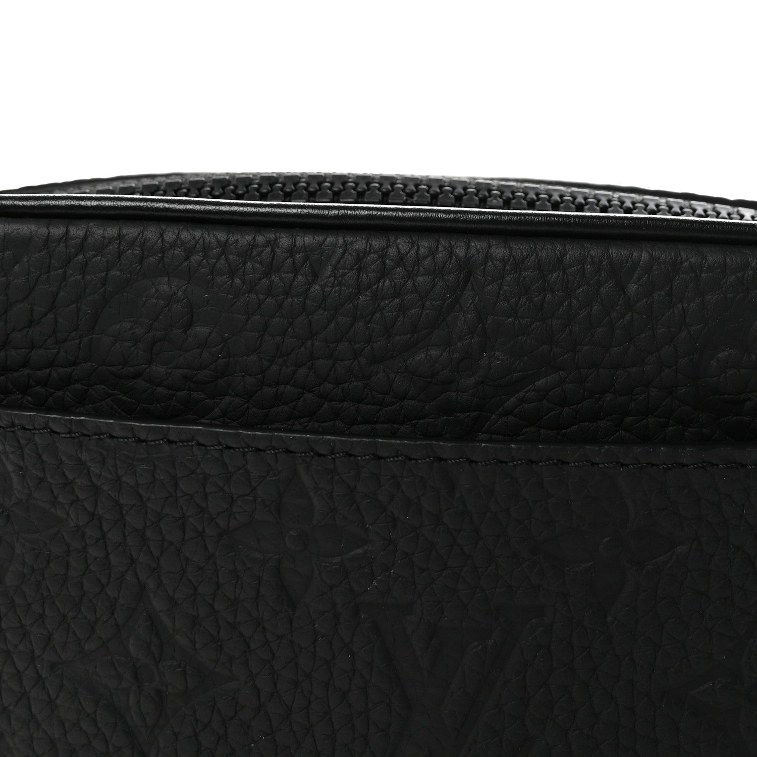 Taurillon Monogram Uniformes Solar Ray Soft Pochette Volga Belt Bag Black