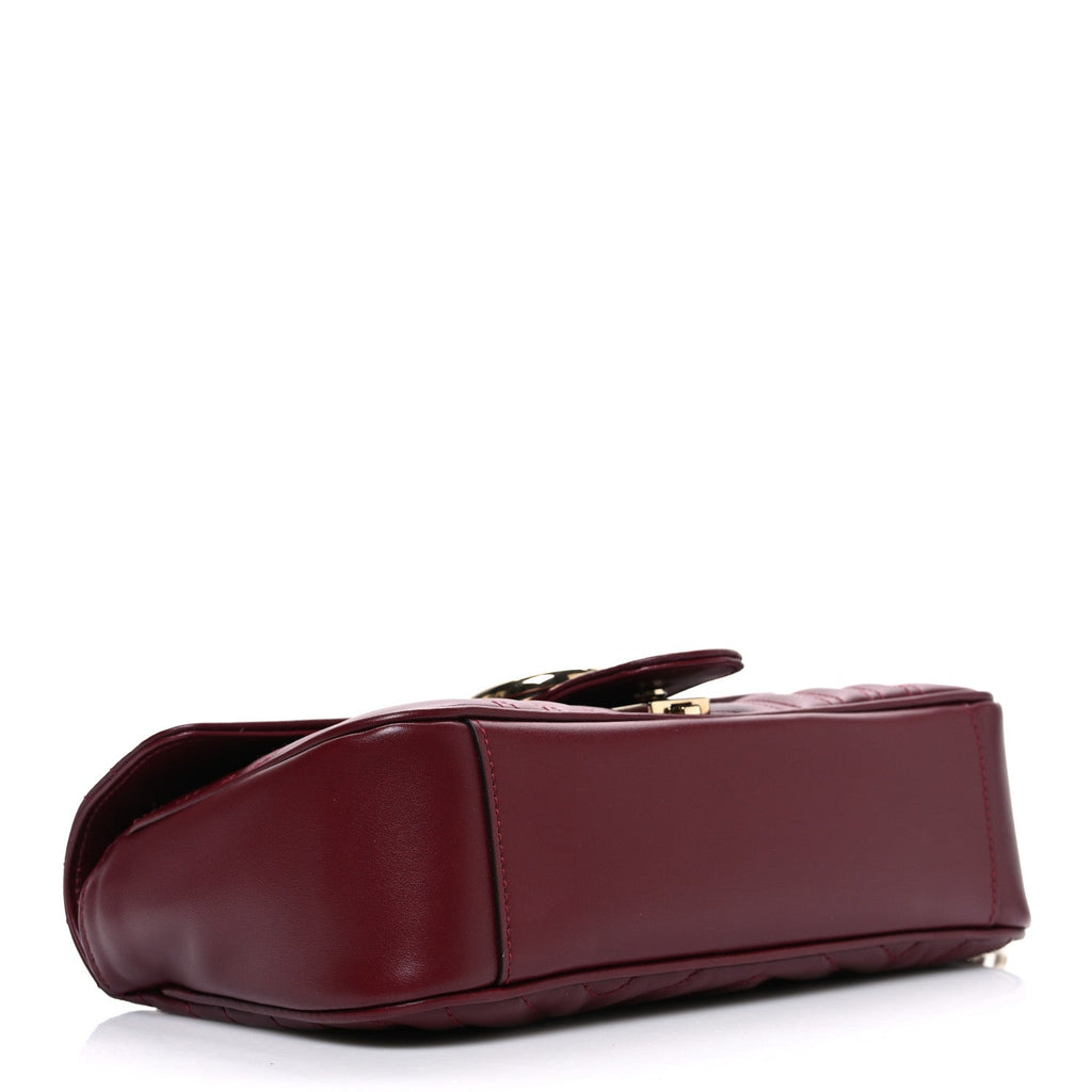Calfskin Matelasse Medium GG Marmont Shoulder Bag Rosso Ancora Red