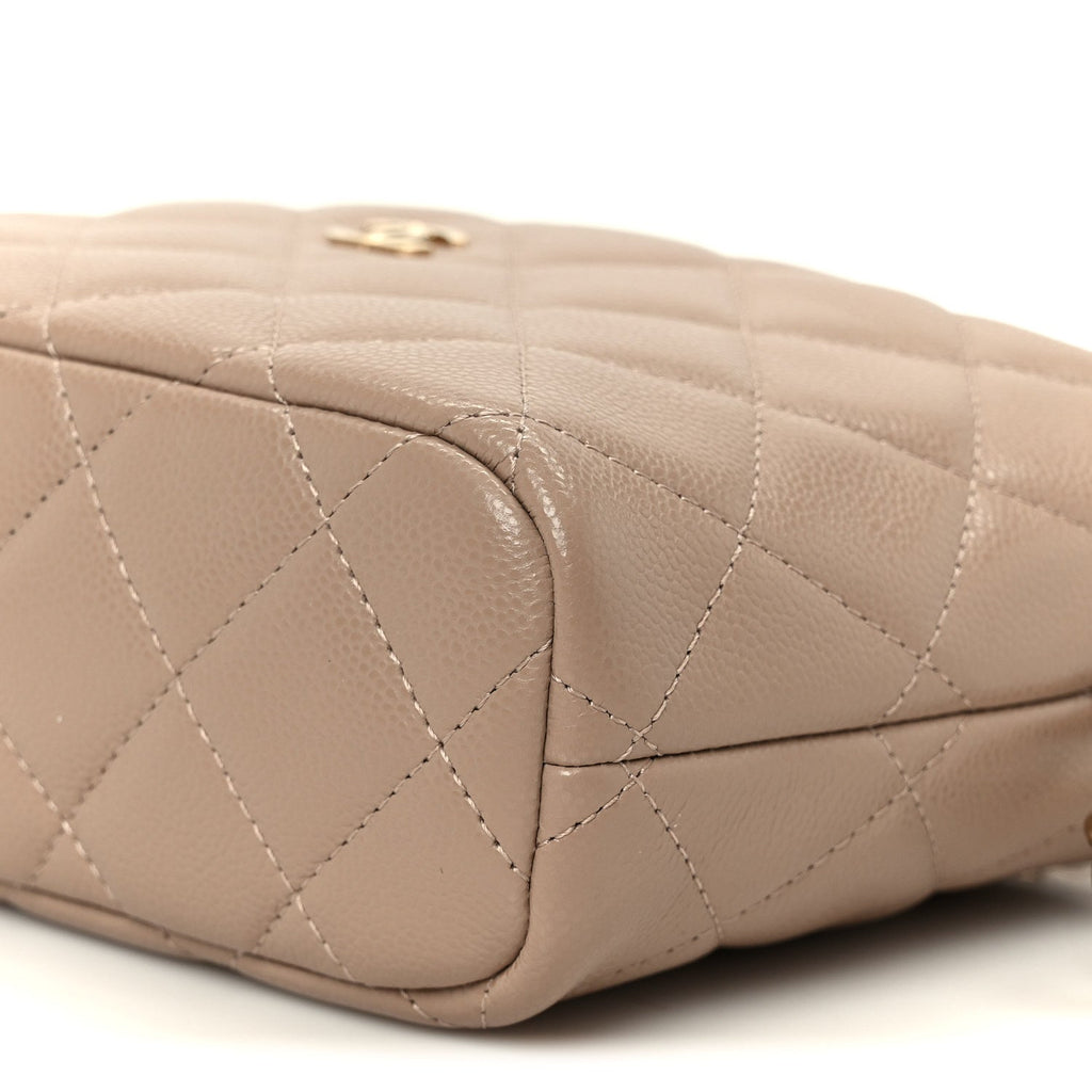 Caviar Quilted Hobo Clutch With Chain Dark Beige