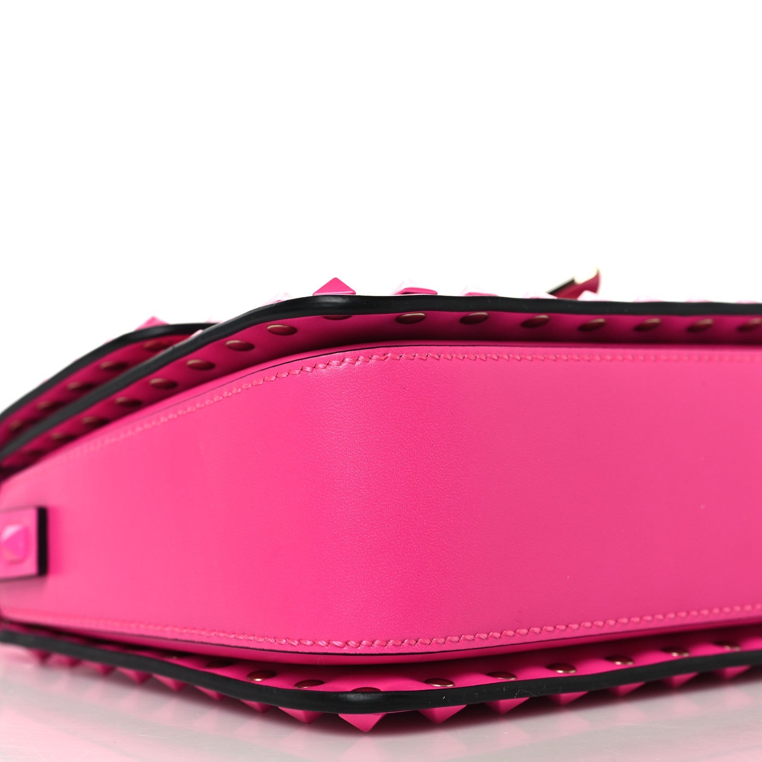 Smooth Calfskin Enamel Tonal Rockstud23 Shoulder Bag Pink PP