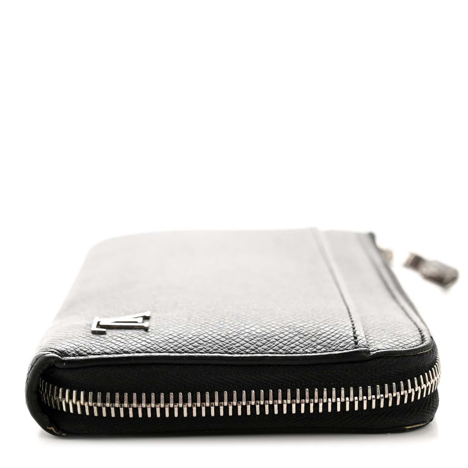 Taiga Dragonne Zippy Wallet Black