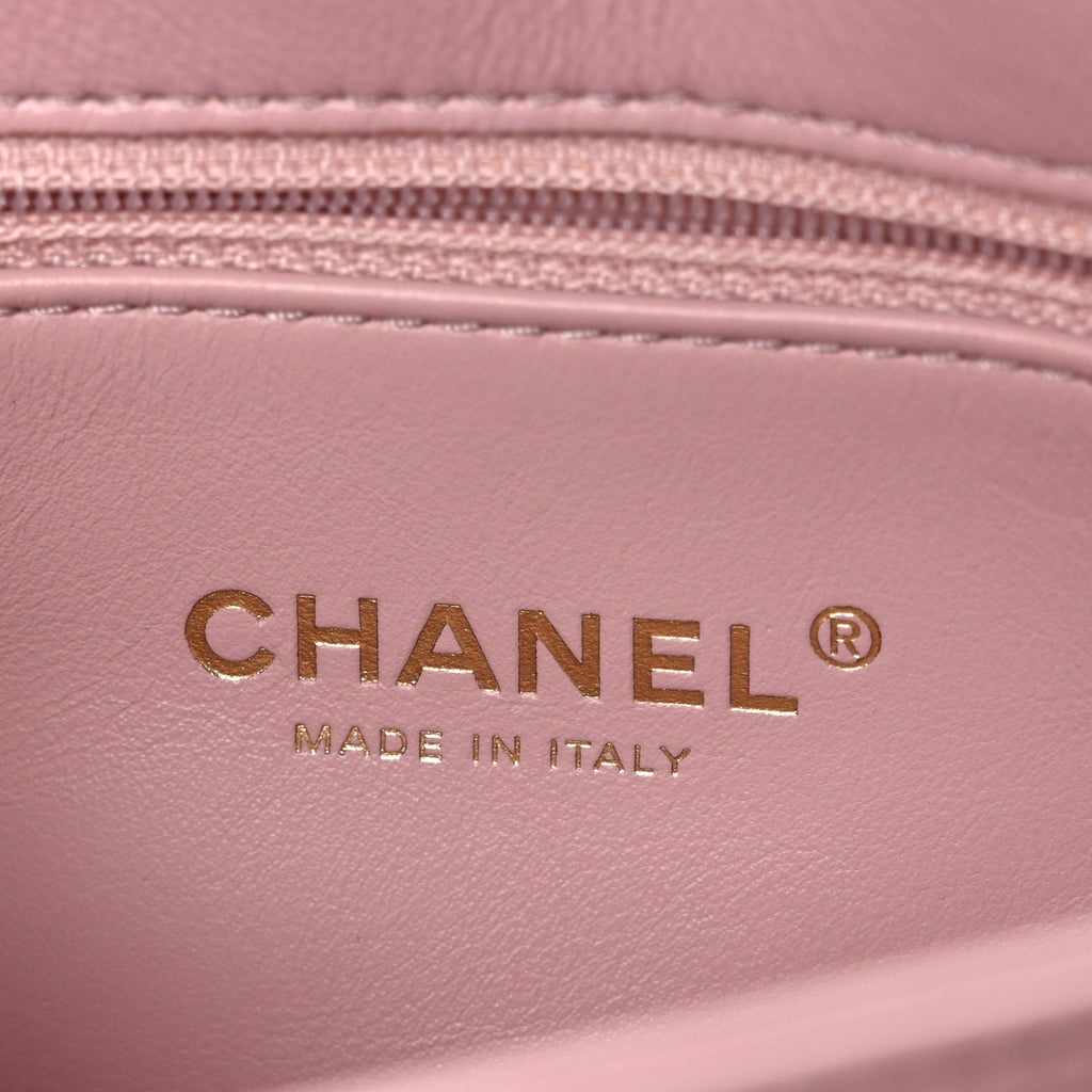 Lambskin Quilted Medium Color Match Flap Light Pink
