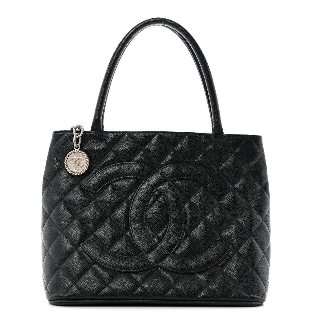 Caviar Quilted Medallion Tote Navy