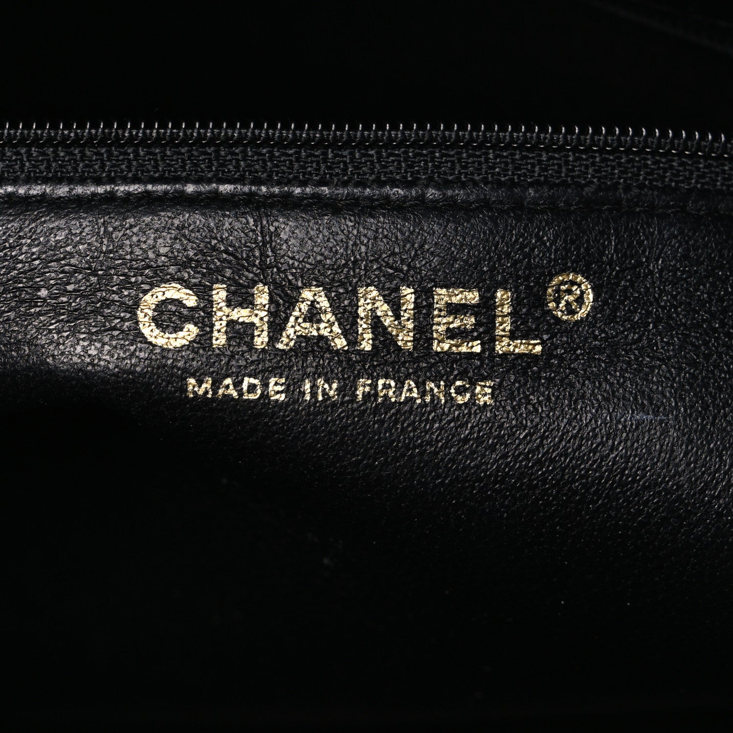 Caviar Quilted Medallion Tote Black
