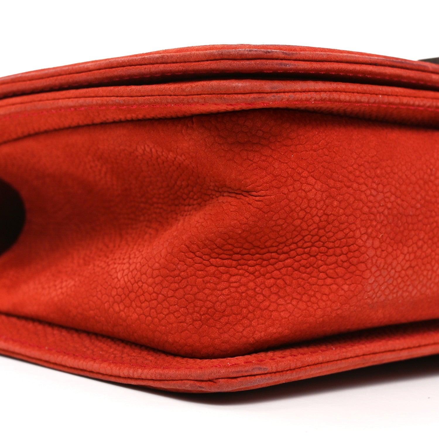 Suede Caviar Quilted Medium Boy Flap Red