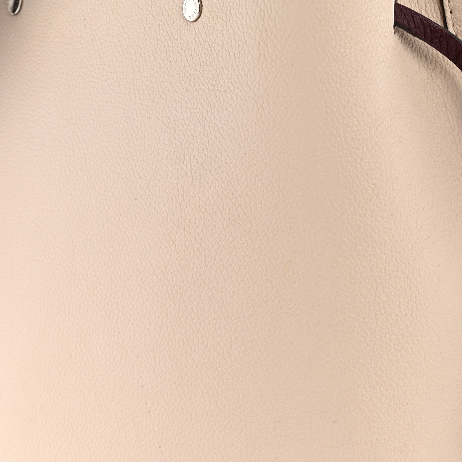 Calfskin Lockme Bucket Soie Quartz Calla