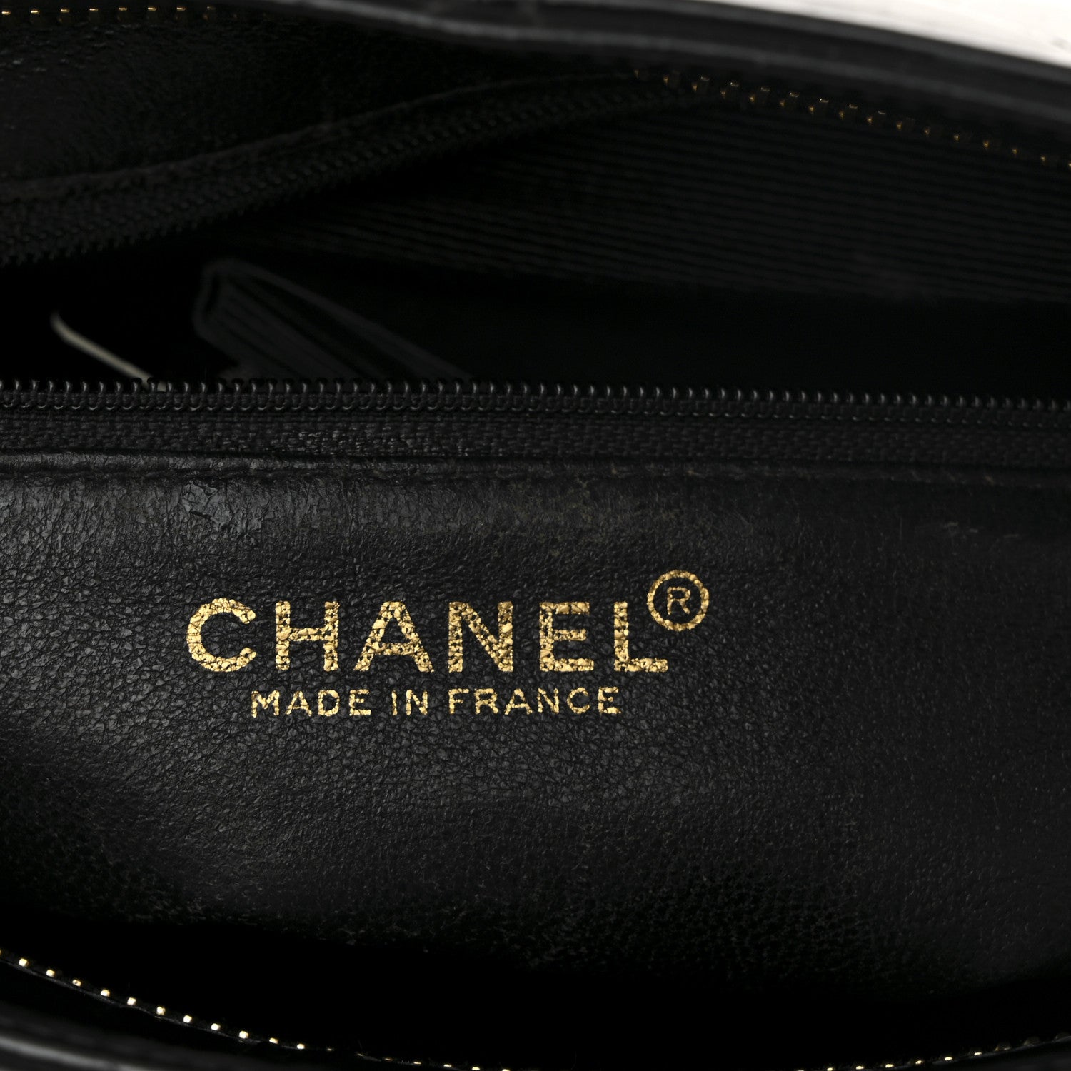 Patent Medallion Tote Black