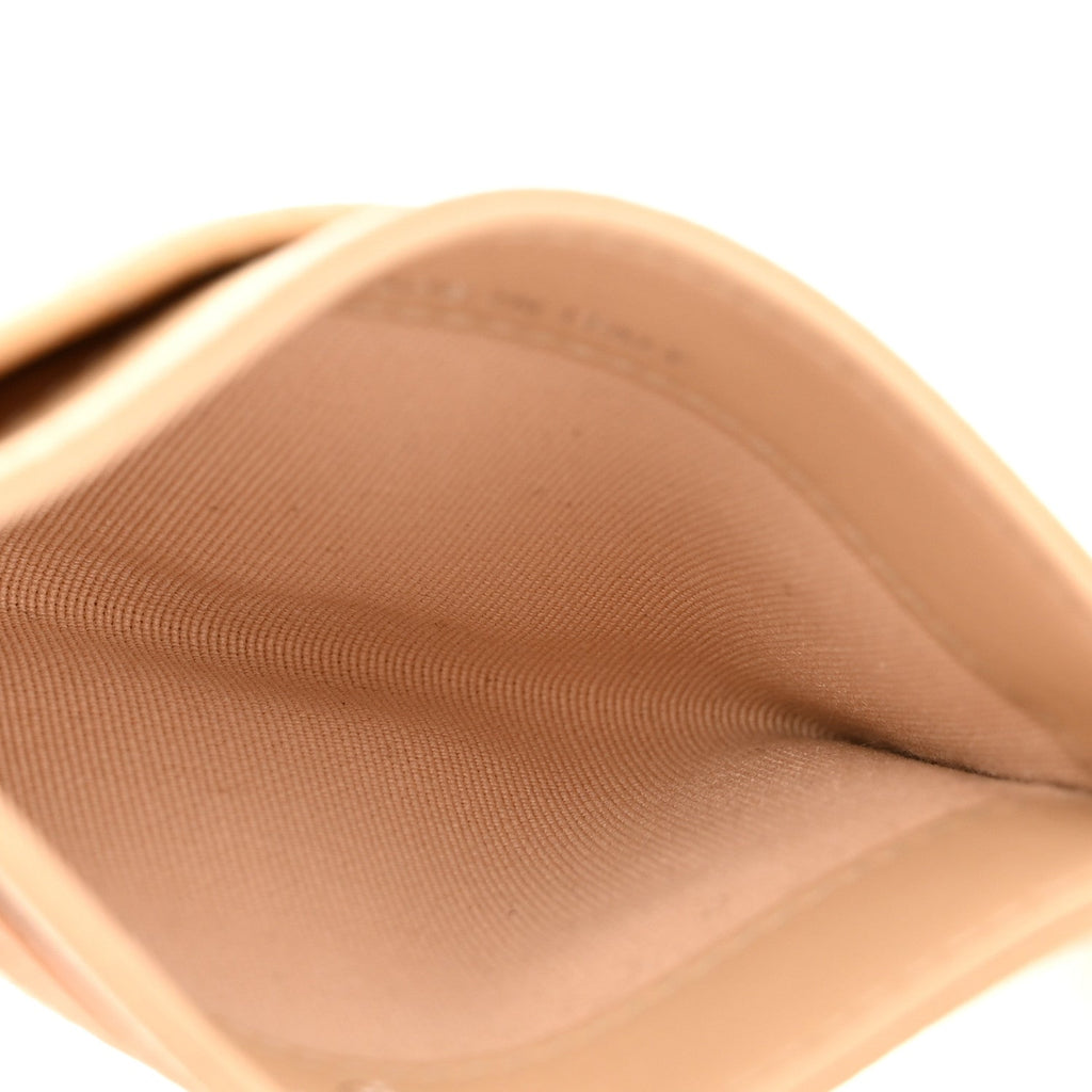 Caviar Quilted  Holder Beige