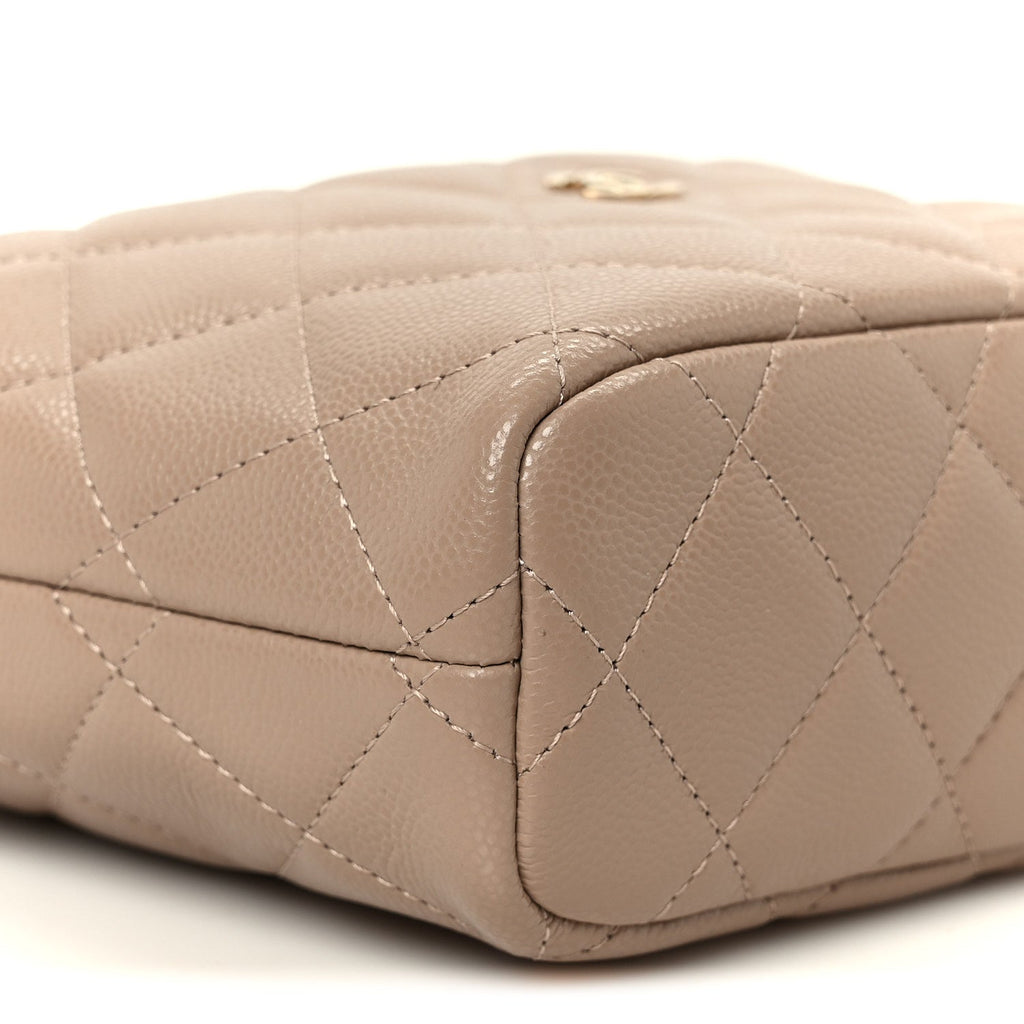 Caviar Quilted Hobo Clutch With Chain Dark Beige