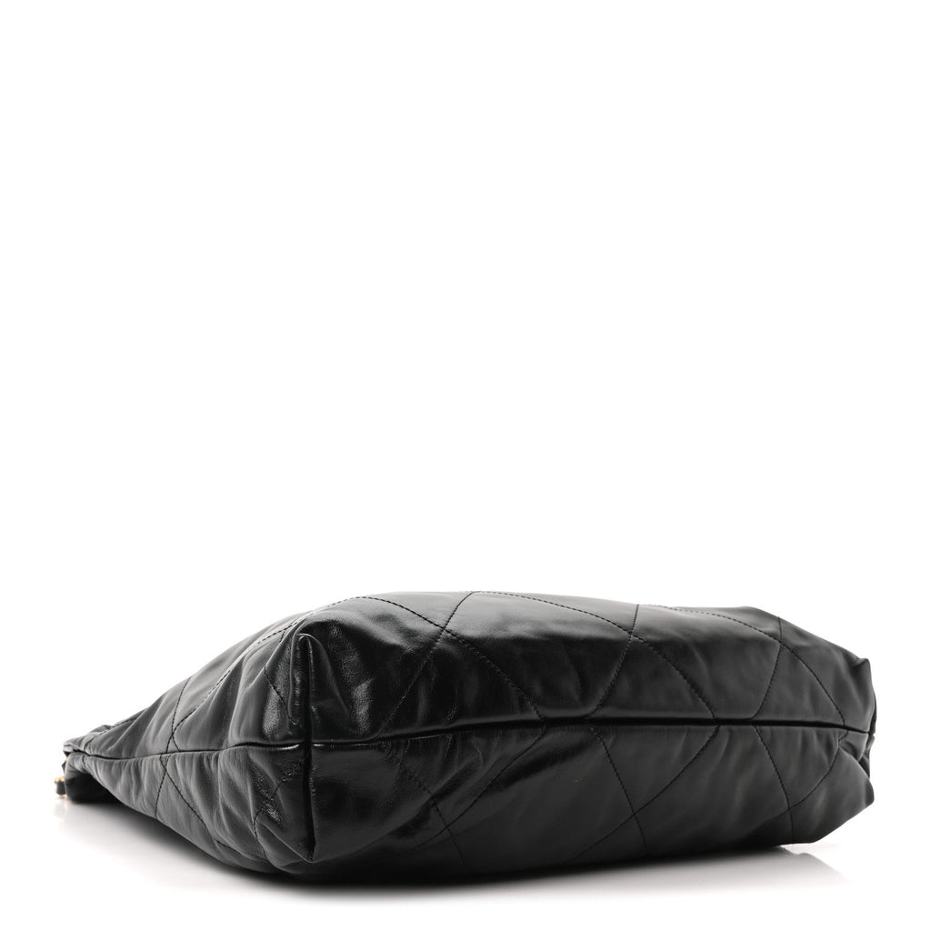 Shiny Calfskin Quilted Chanel 22 Black