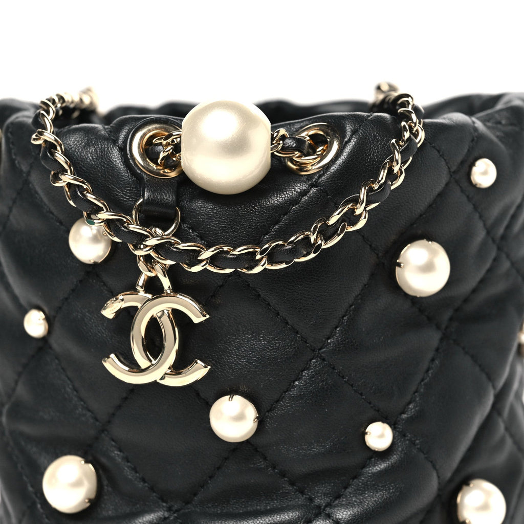 Lambskin Quilted Pearl Mini About Pearls Drawstring Bag Black