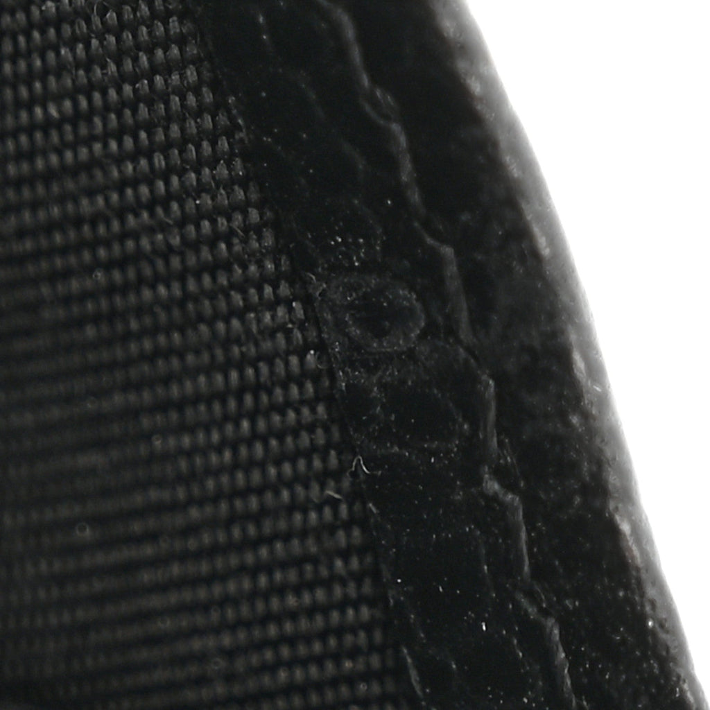 Caviar Quilted  Holder Black