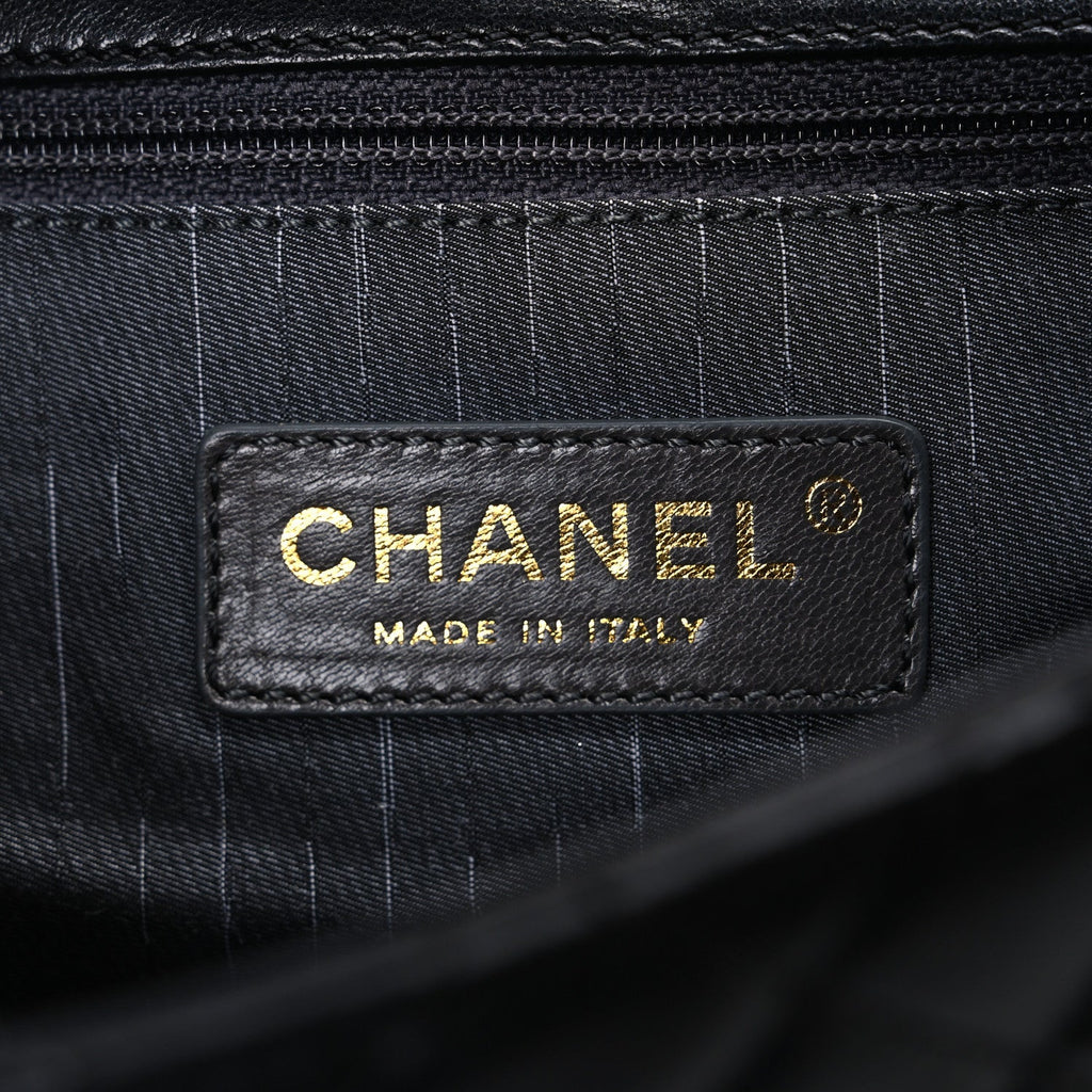 Lambskin Medium Westminster Pearl Flap Black