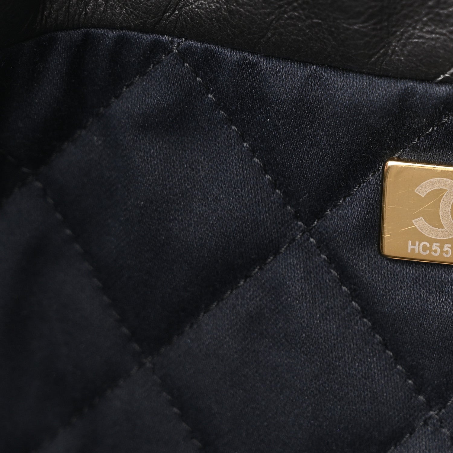 Shiny Calfskin Quilted Chanel 22 Dark Grey