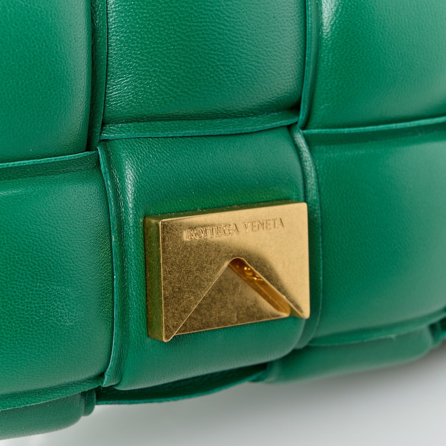Lambskin Maxi Intreccio Padded Chain Cassette Crossbody Bag Racing Green