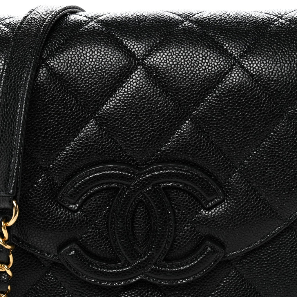 Caviar Quilted Small Messenger Flap Black