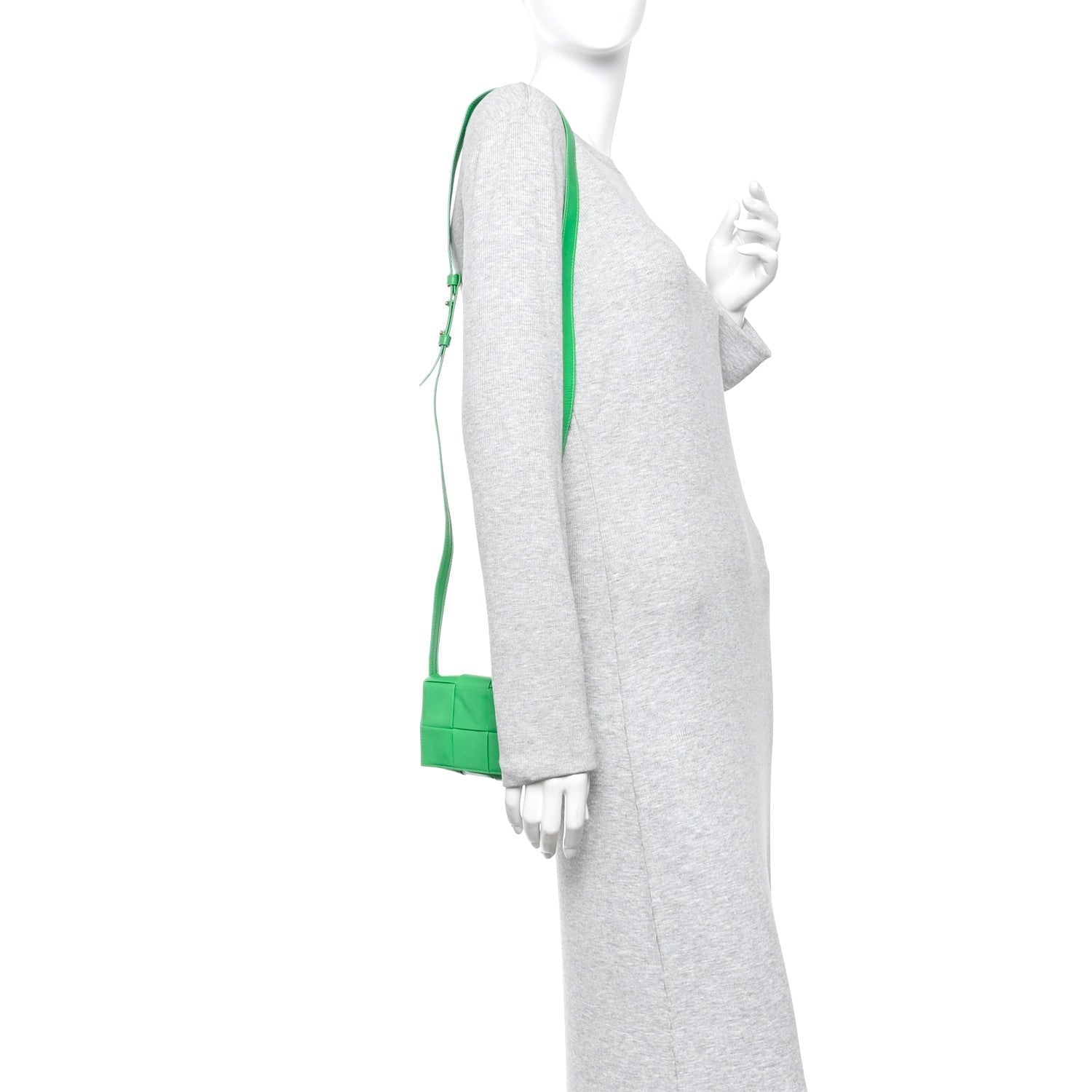 Paper Calfskin Maxi Intreccio Extra Mini Cassette Crossbody Bag Parakeet