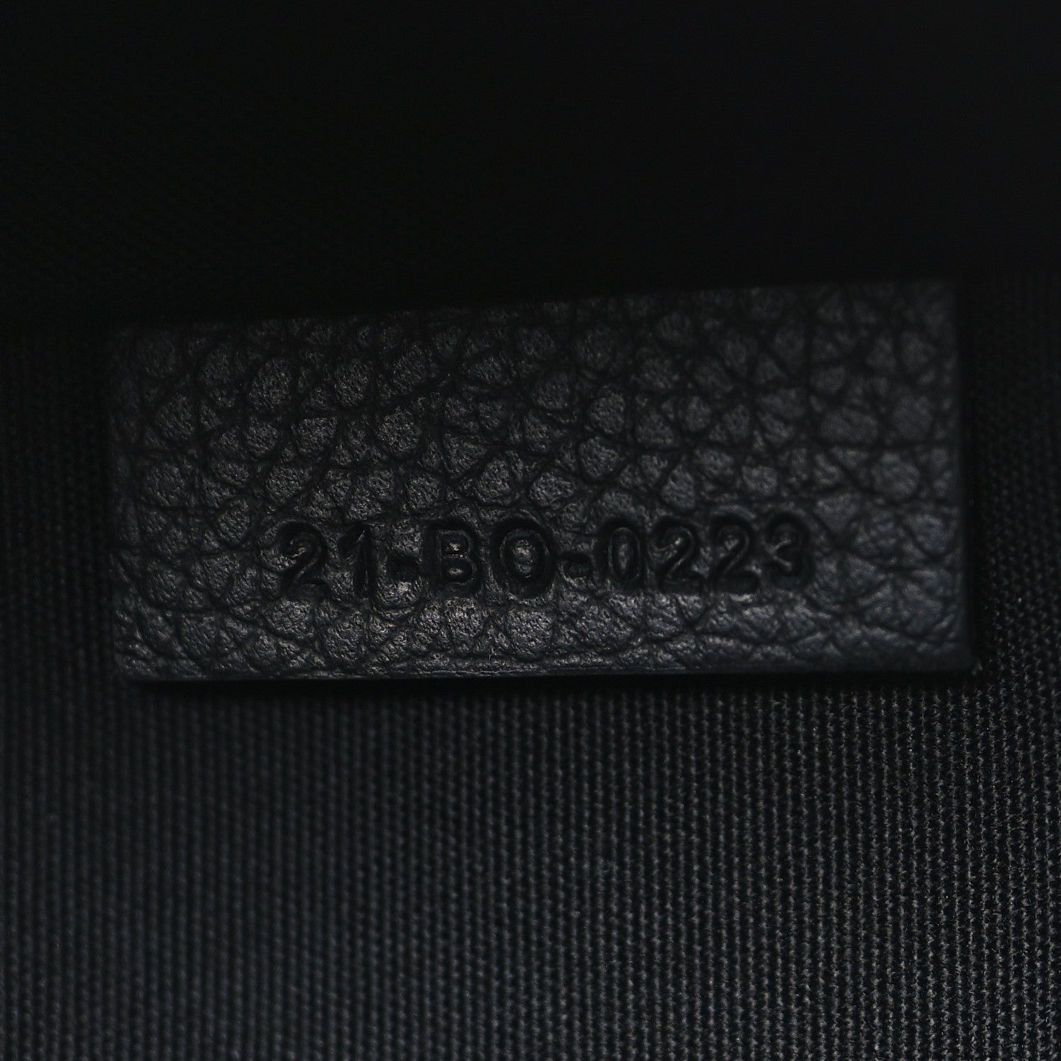 Grained Calfskin Oblique Scarab Sling Bag Blue Black