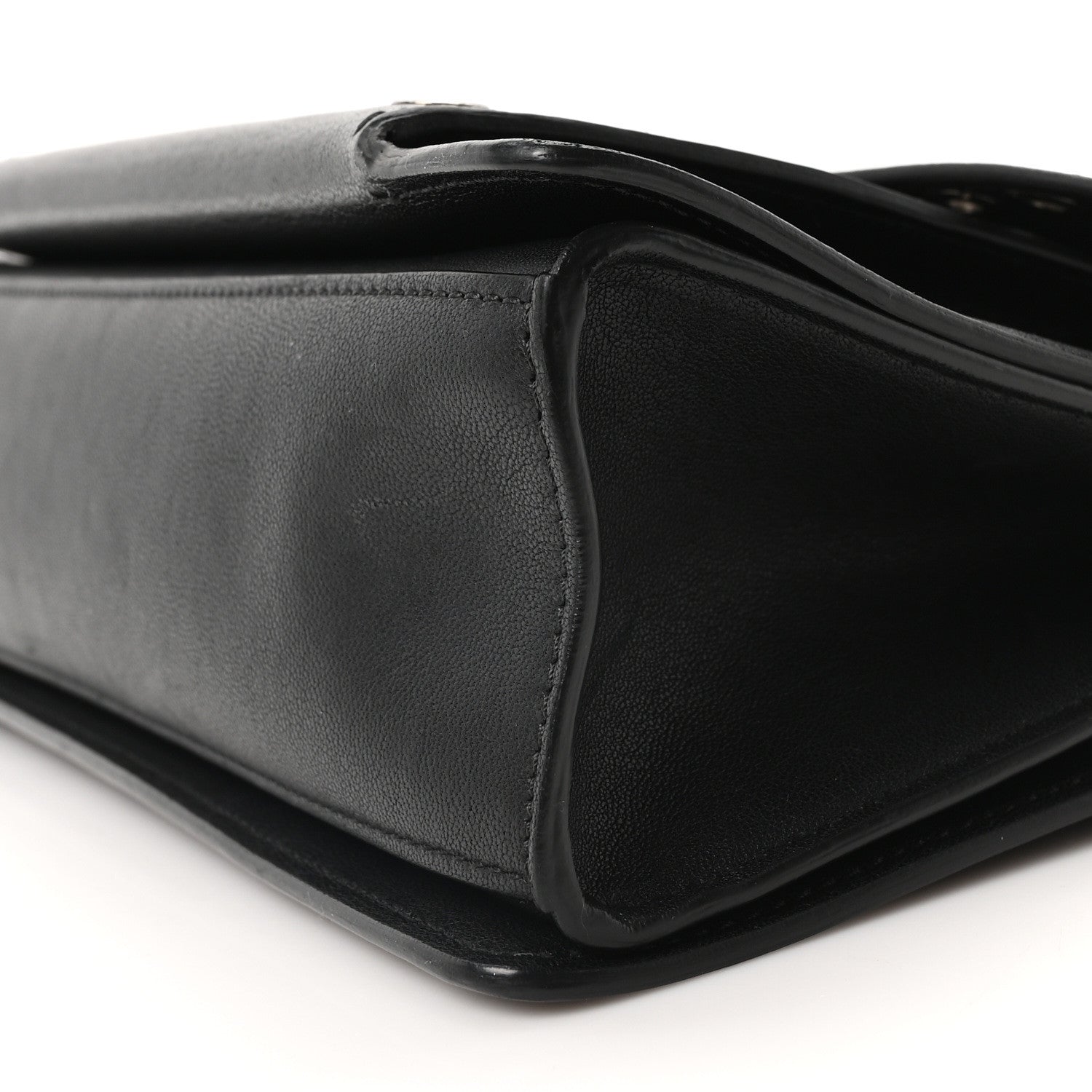 Goatskin Grommet Medium GV3 Shoulder Bag Black