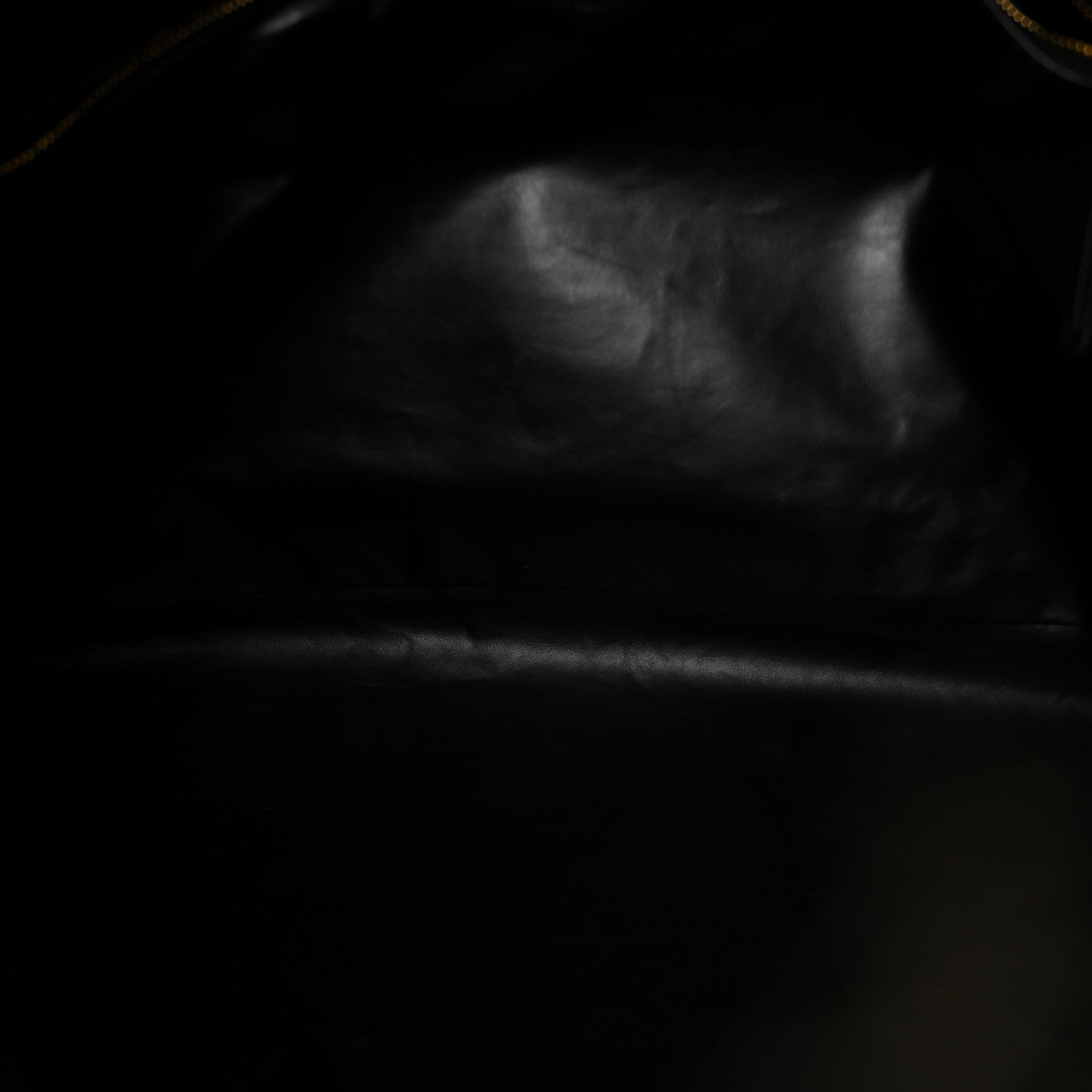 Calfskin Intrecciato Large Hop Black