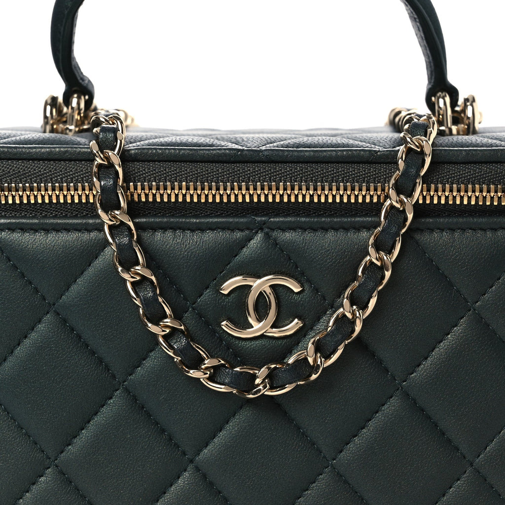 Iridescent Lambskin Quilted Small Top Handle Vanity Case With Chain Green