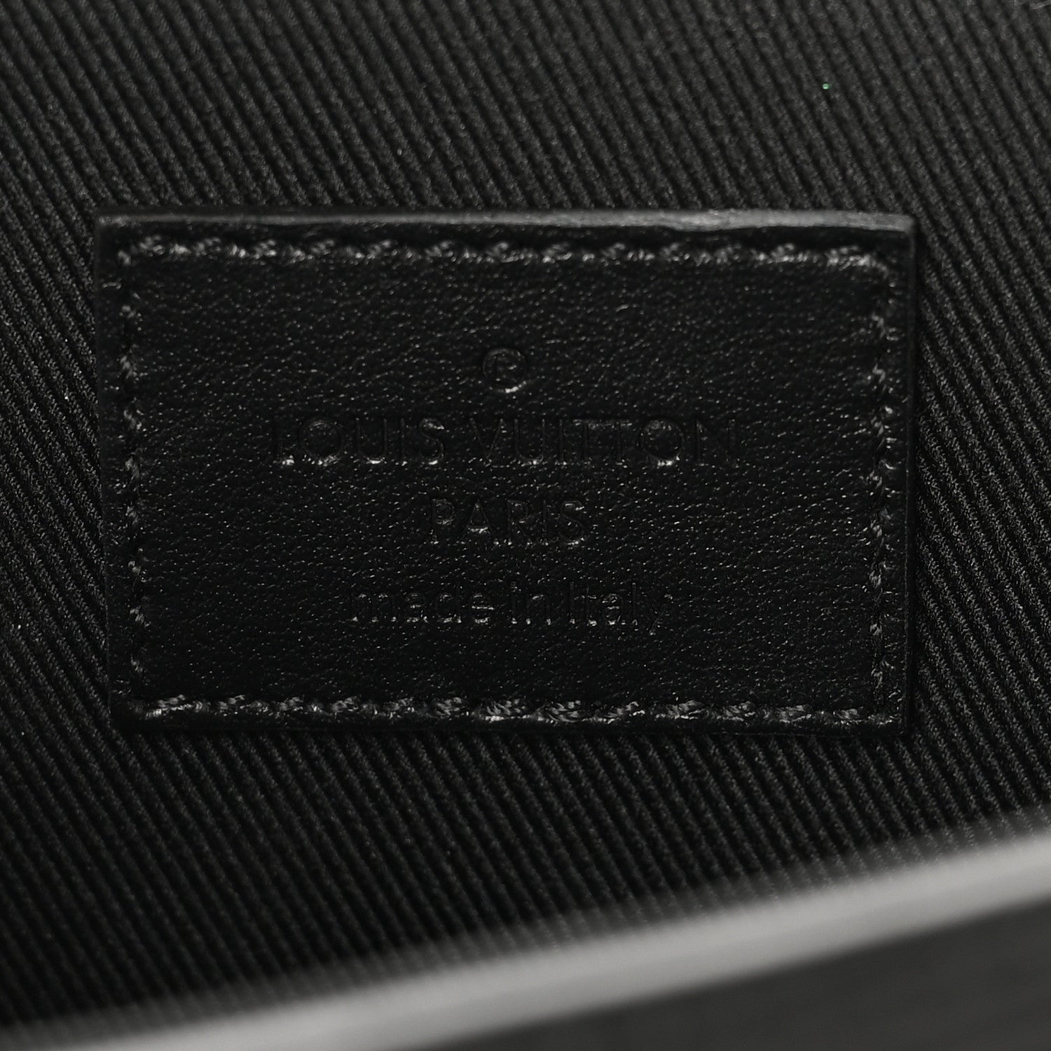 Epi Monogram Eclipse Porte Document Portfolio Black
