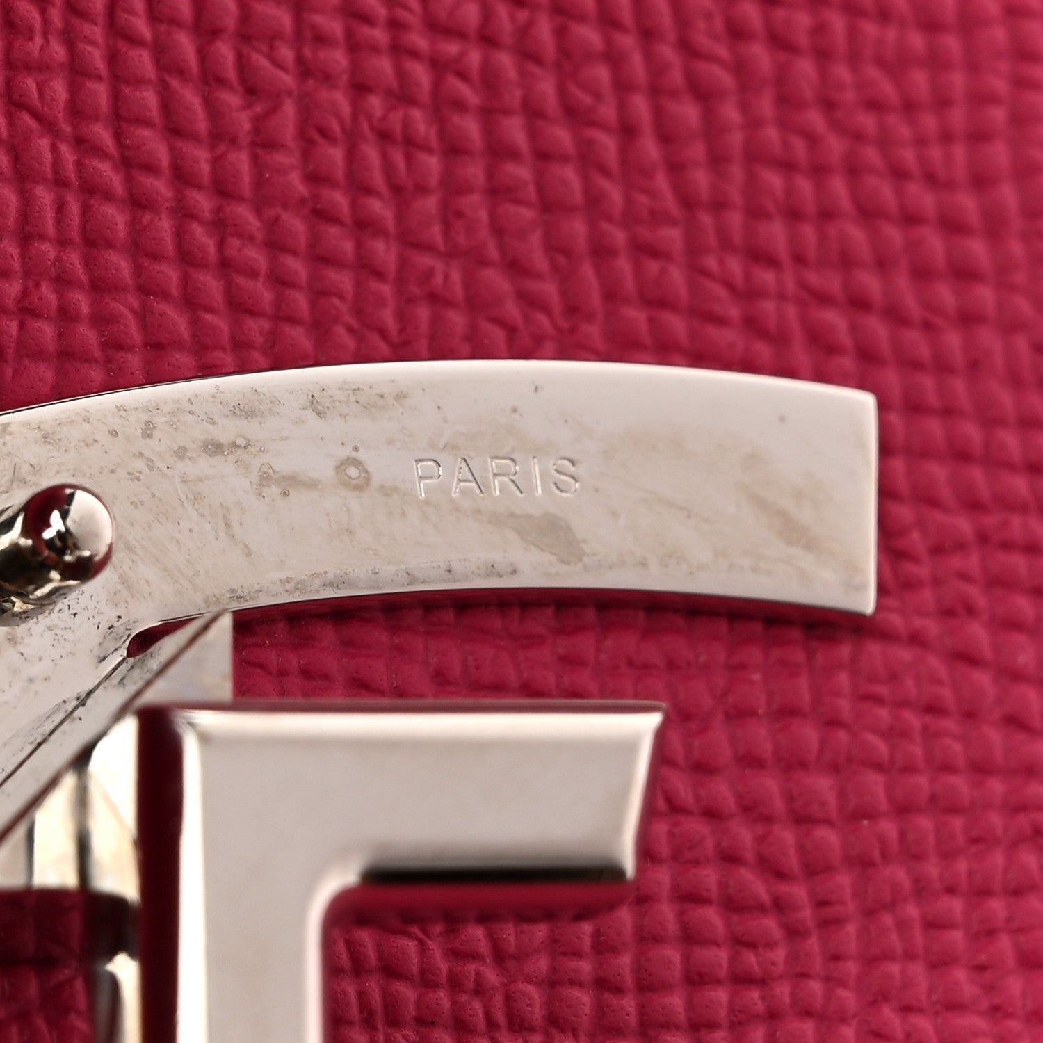Carat Calfskin Gabrielle PM Fuchsia