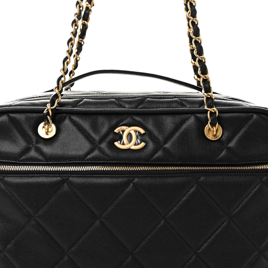 Shiny Grained Calfskin Quilted Travel Bowling Bag Black