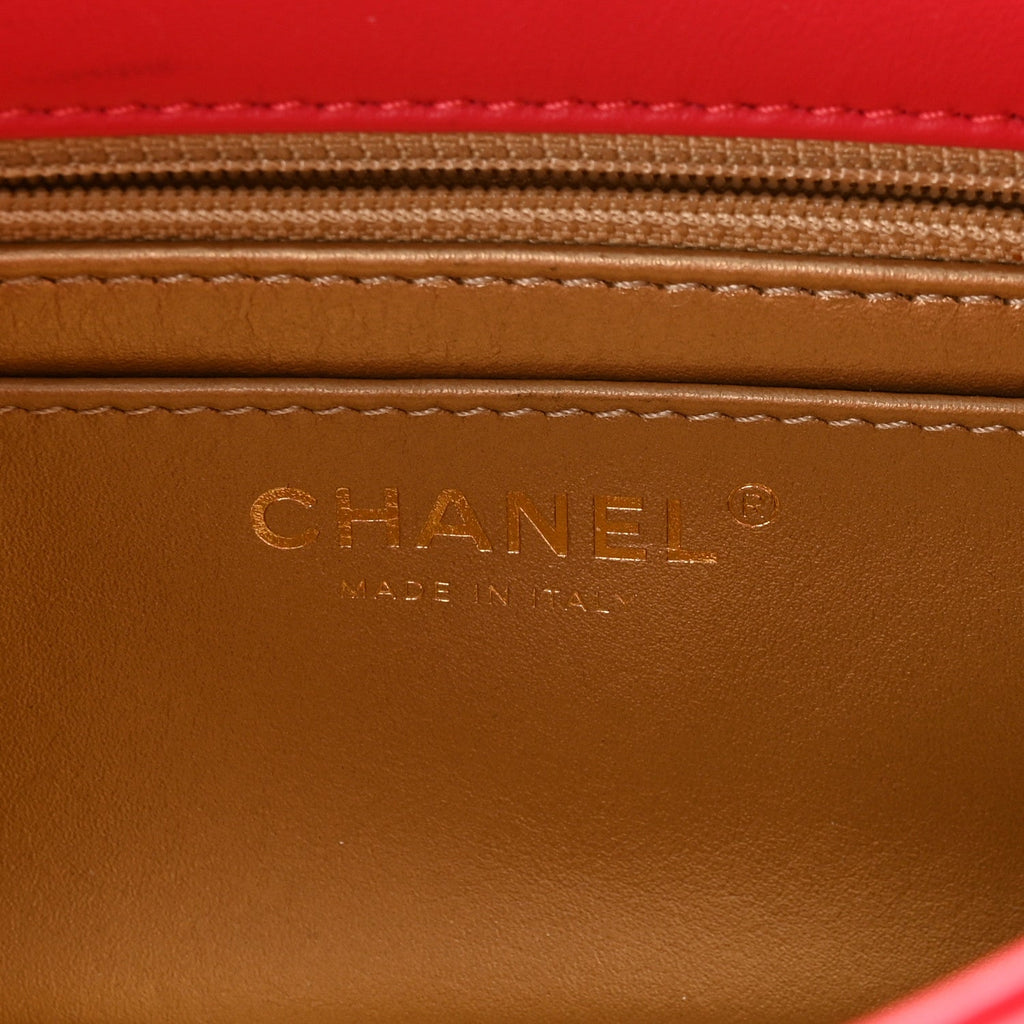 Lambskin Quilted Mini Pearl Crush Flap Red
