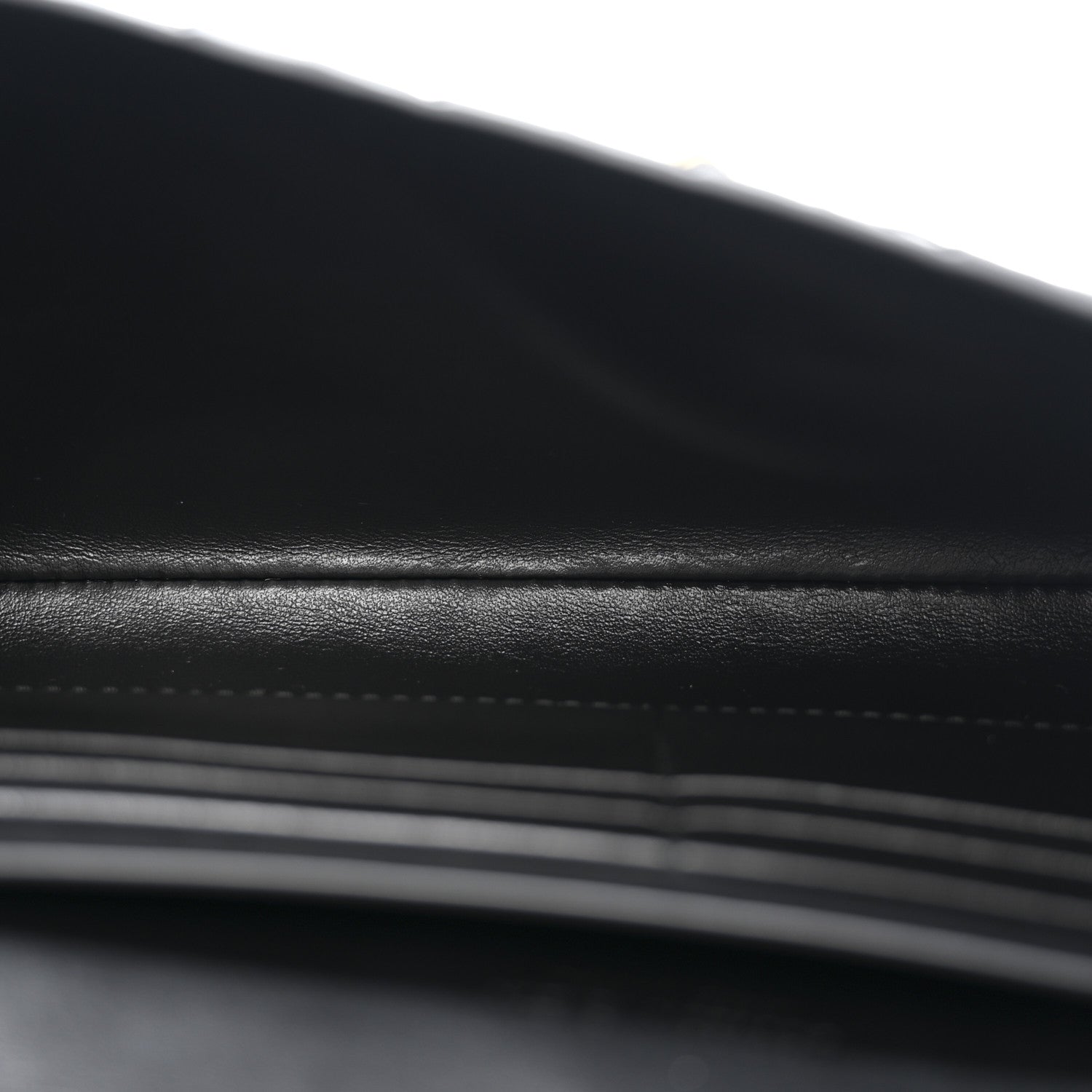 Nappa Intrecciato Long Andiamo Top Handle Clutch Black