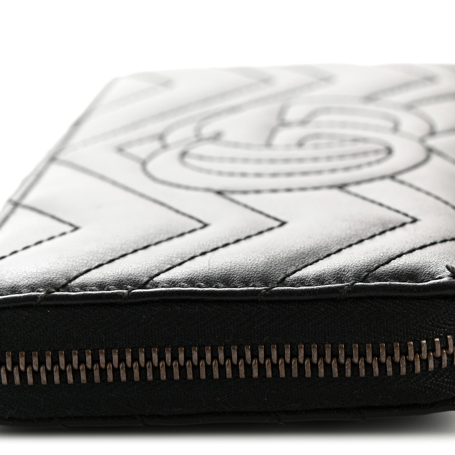 Calfskin Matelasse GG Marmont Zip Around Organizer Wallet Black