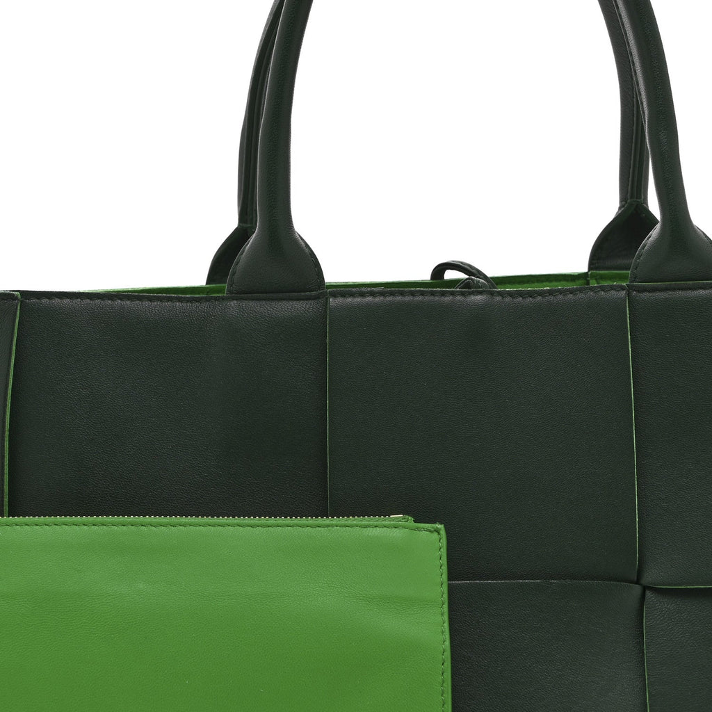 Calfskin Maxi Intrecciato Medium Arco Tote Raintree