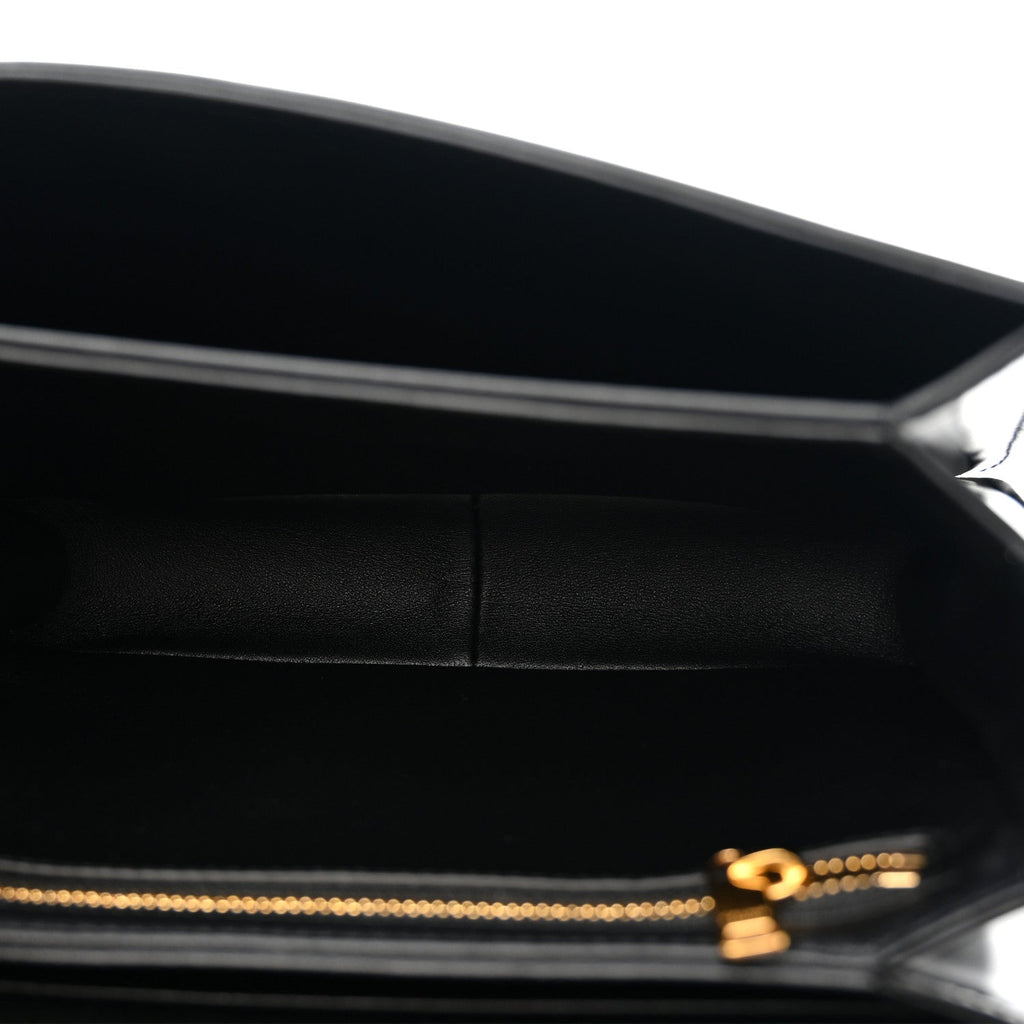 Shiny Calfskin Teen Triomphe Black